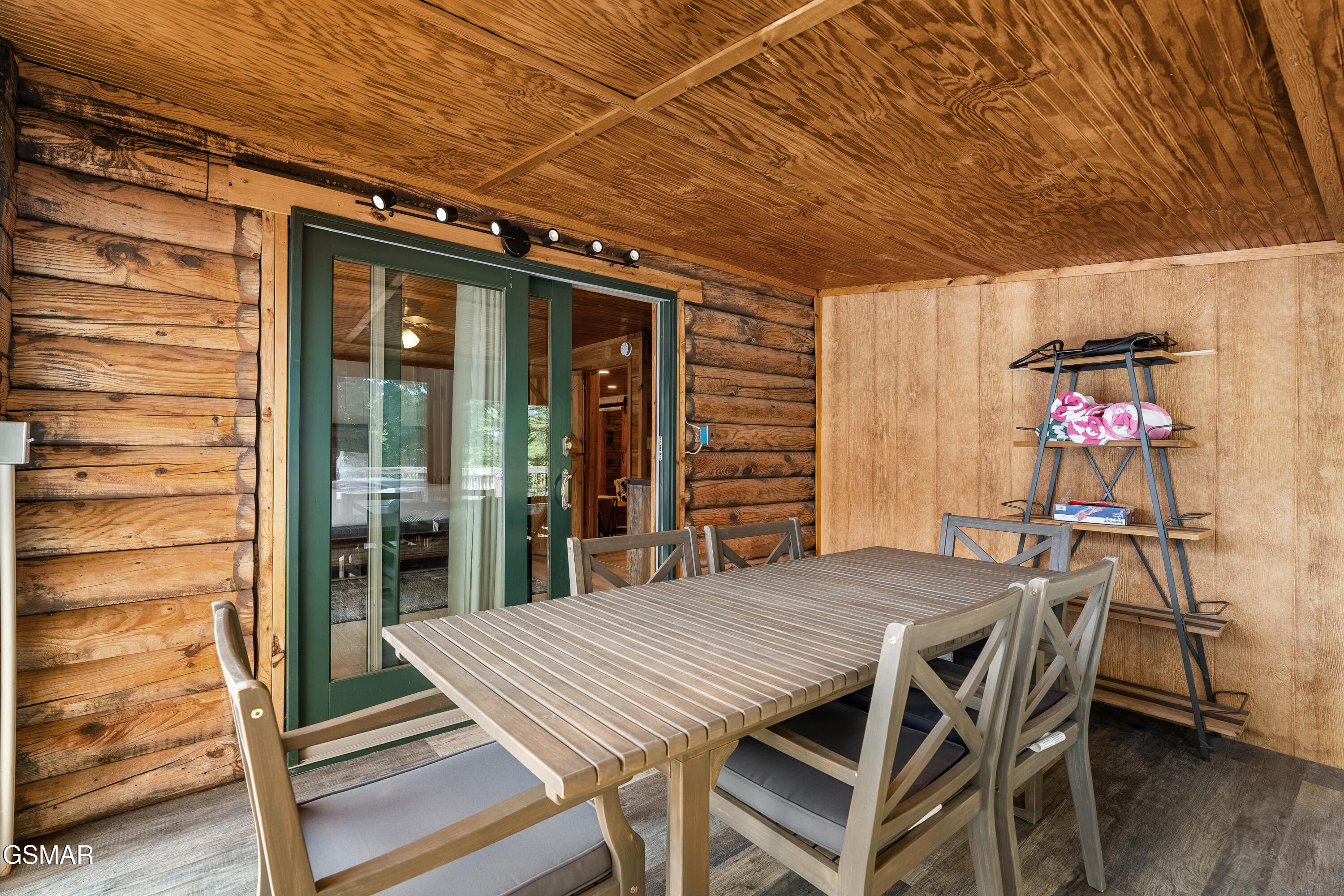 3009 Crestview Court Sevierville TN 37862