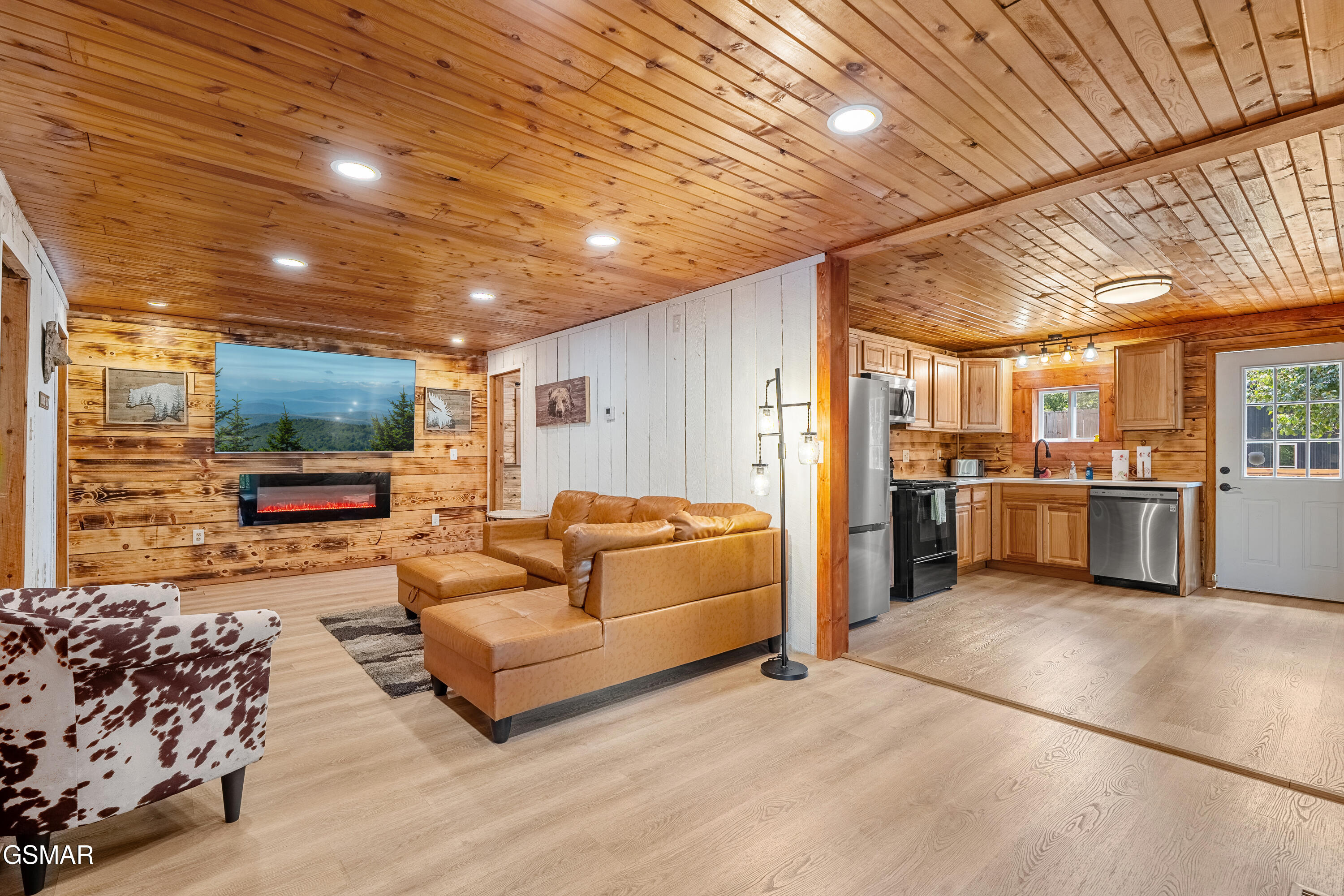 3009 Crestview Court Sevierville TN 37862