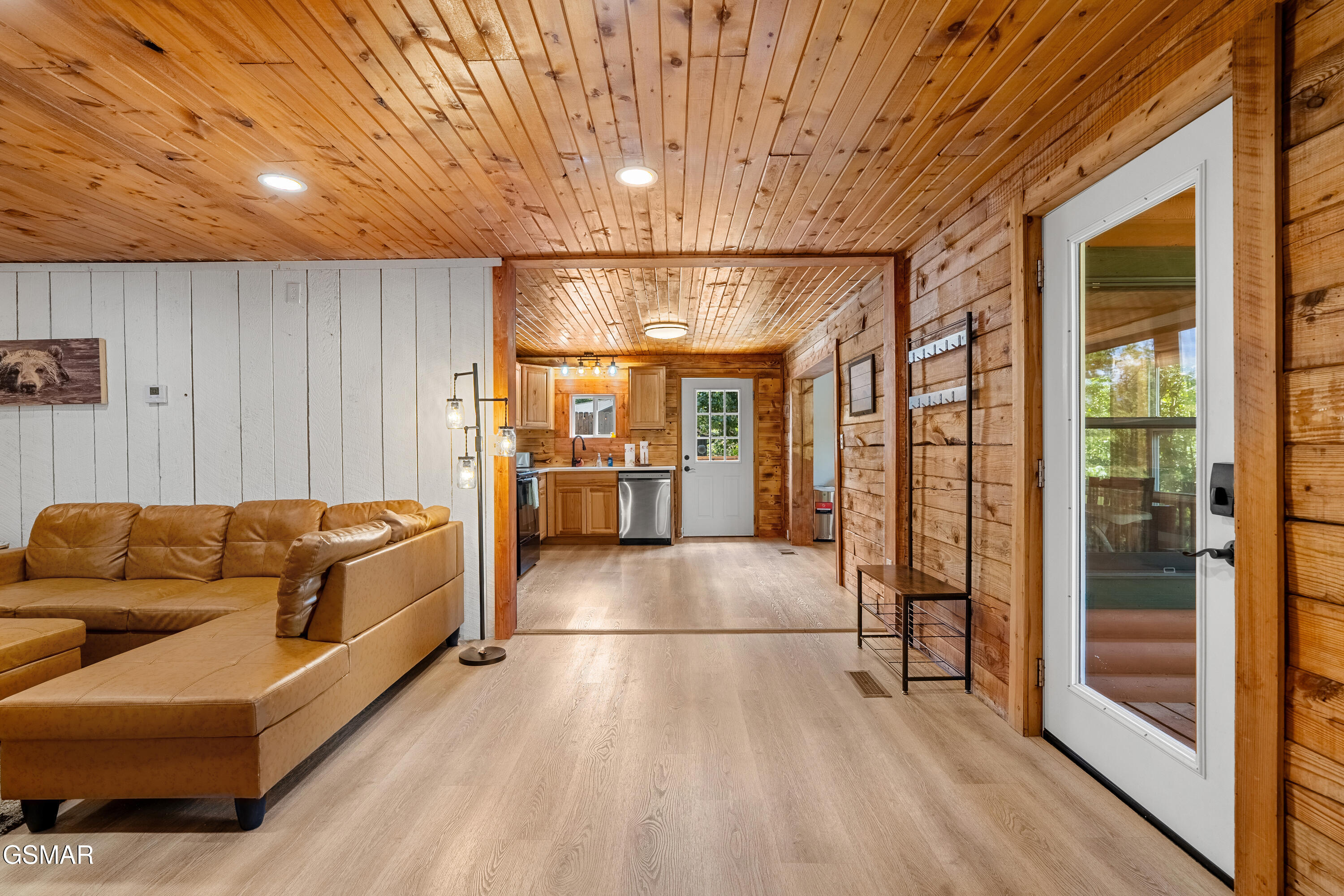 3009 Crestview Court Sevierville TN 37862