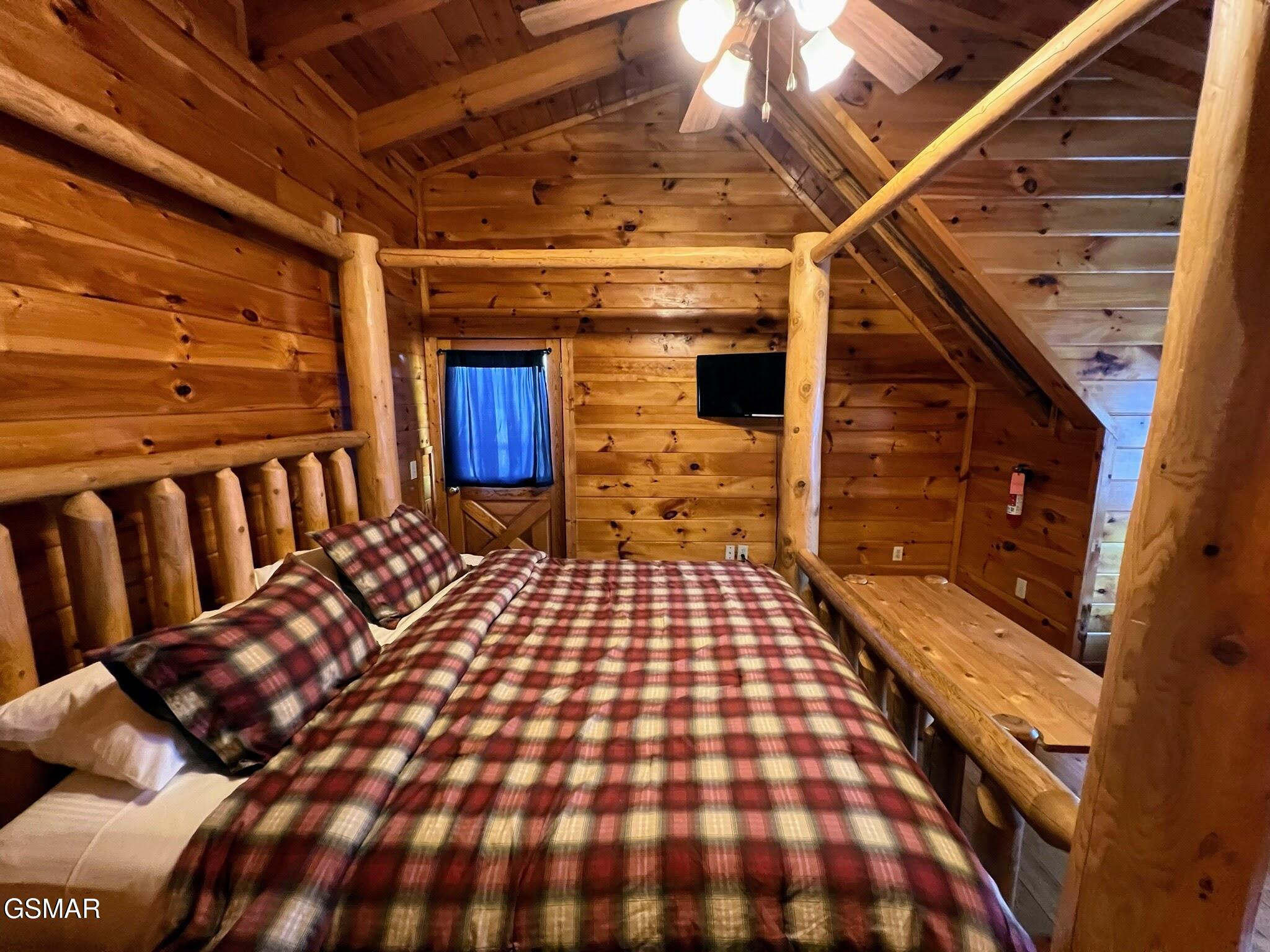 2251 Upper Middle Creek Road Sevierville TN 37876