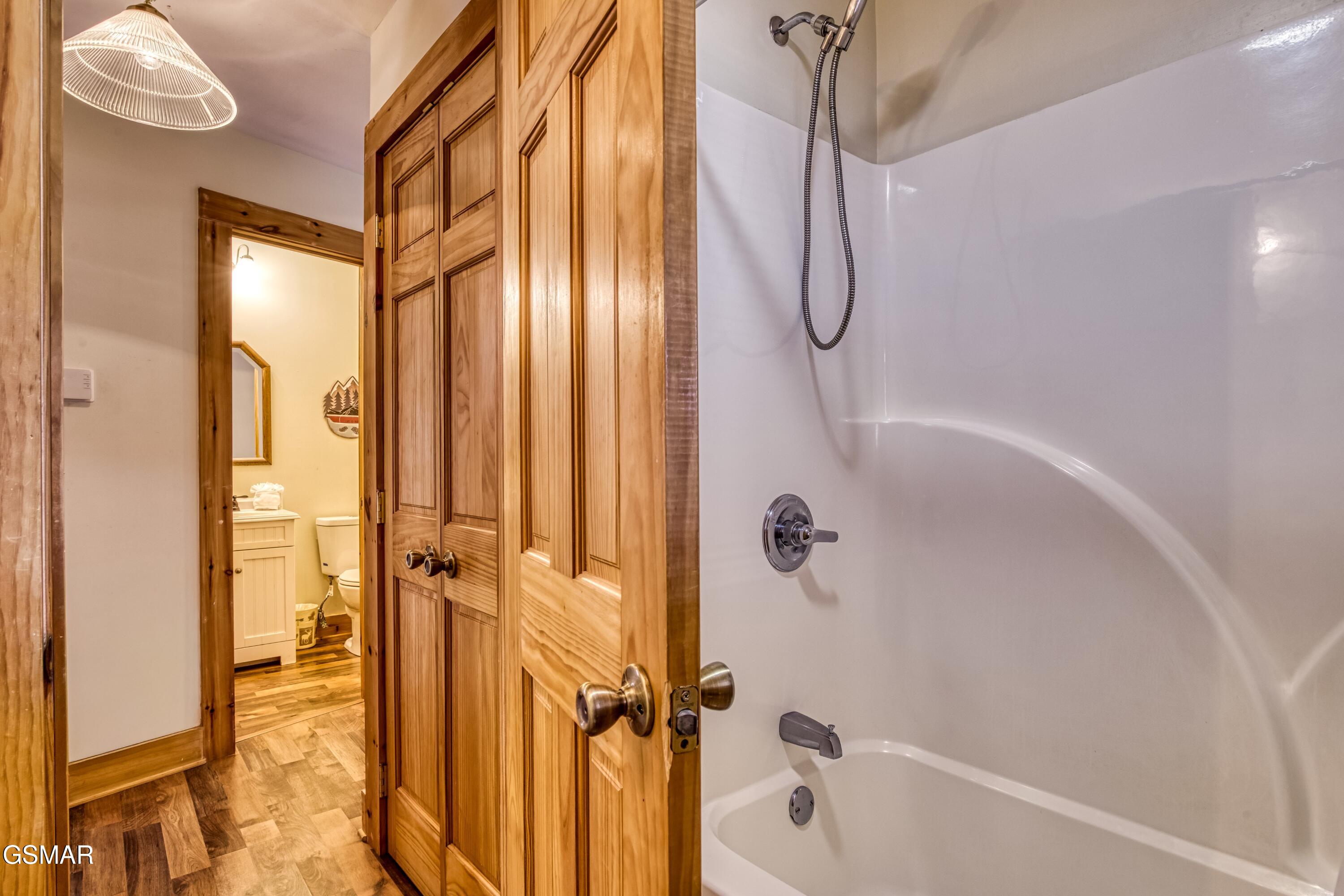 129 Perkins Gatlinburg TN 37738