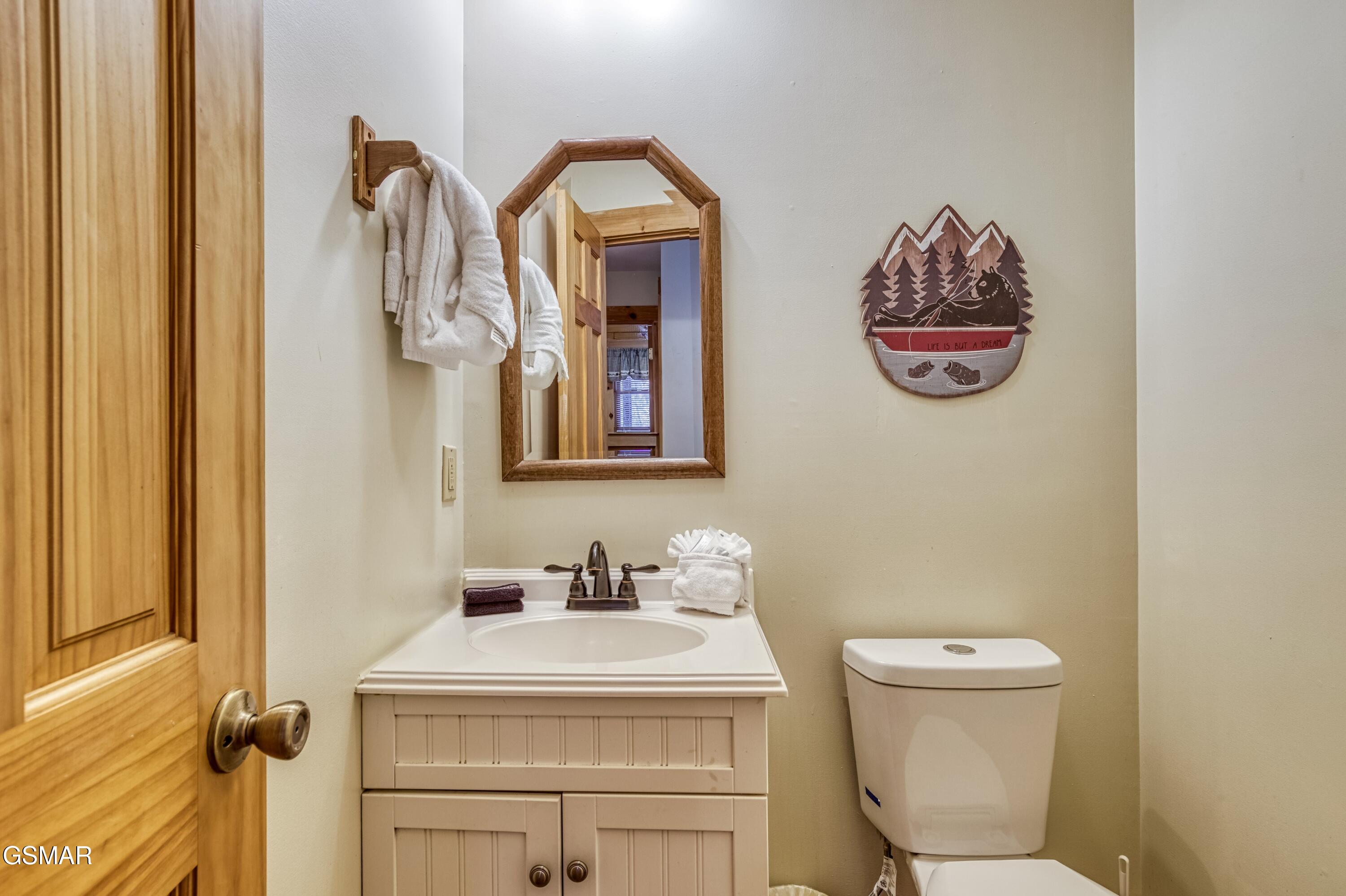 129 Perkins Gatlinburg TN 37738