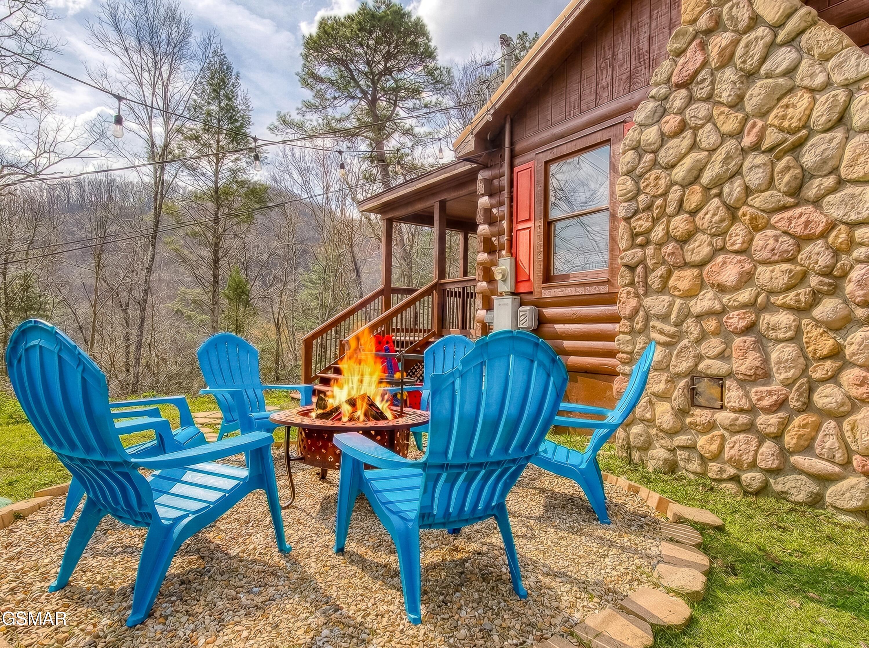 129 Perkins Gatlinburg TN 37738