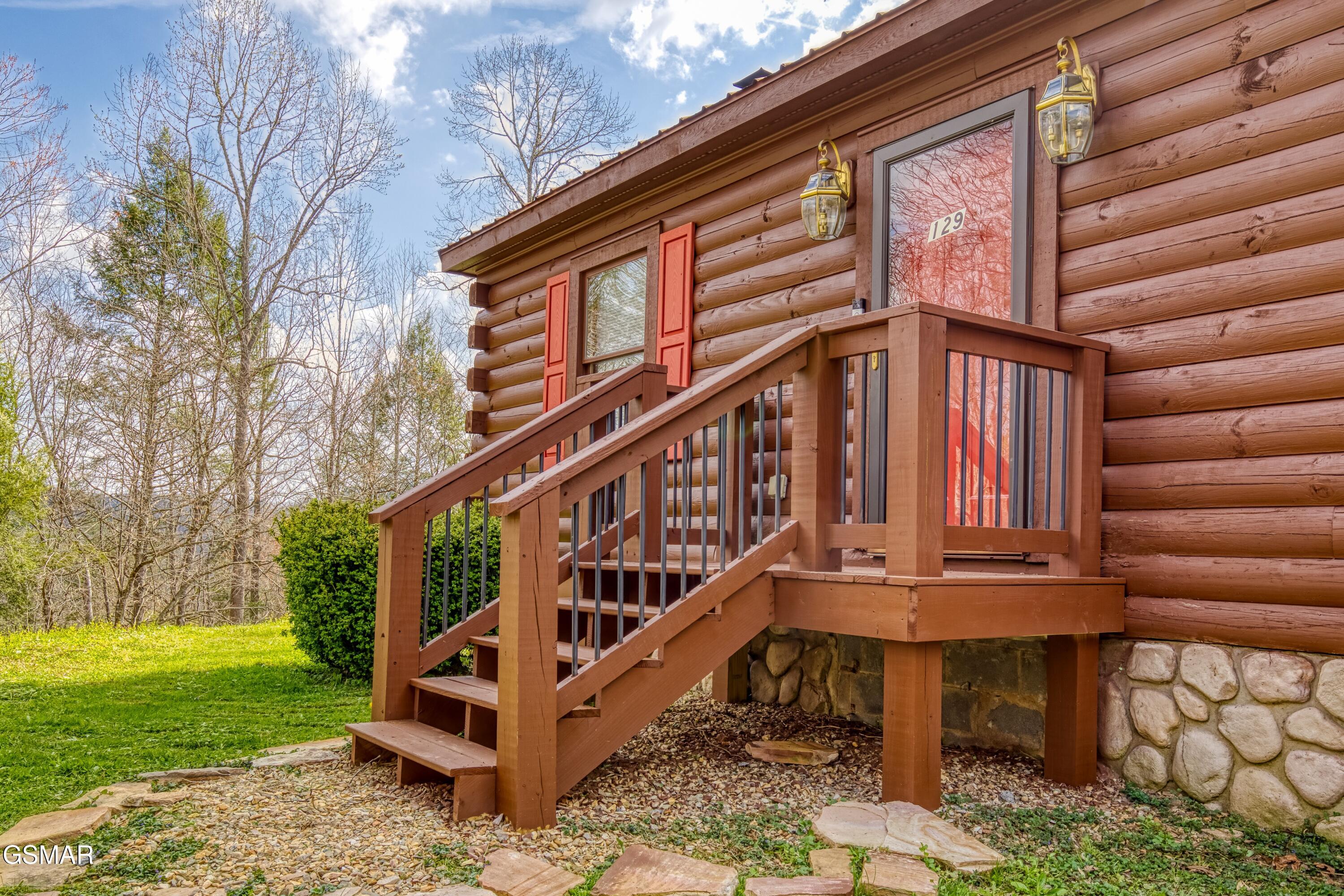 129 Perkins Gatlinburg TN 37738
