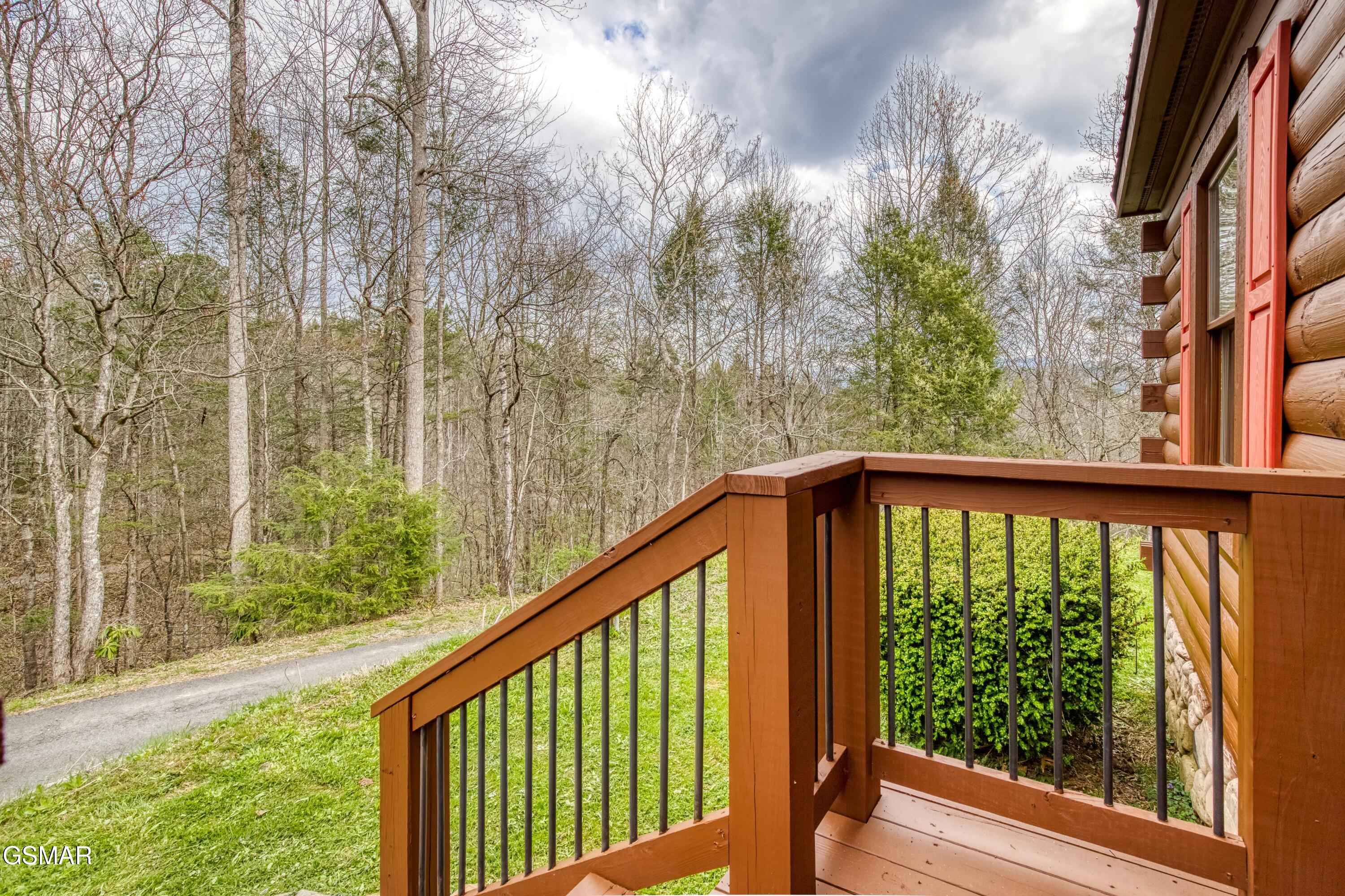 129 Perkins Gatlinburg TN 37738