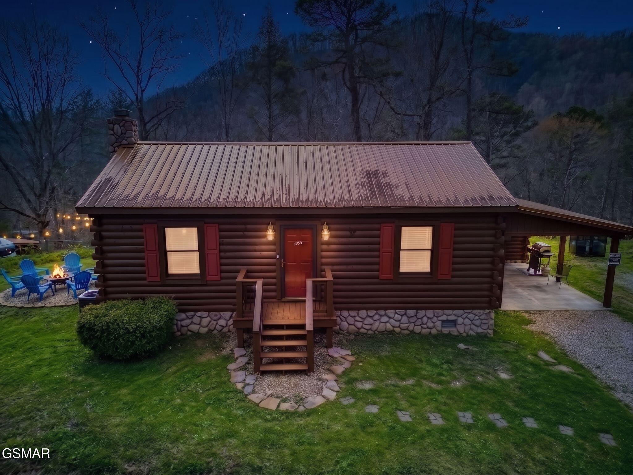 129 Perkins Gatlinburg TN 37738