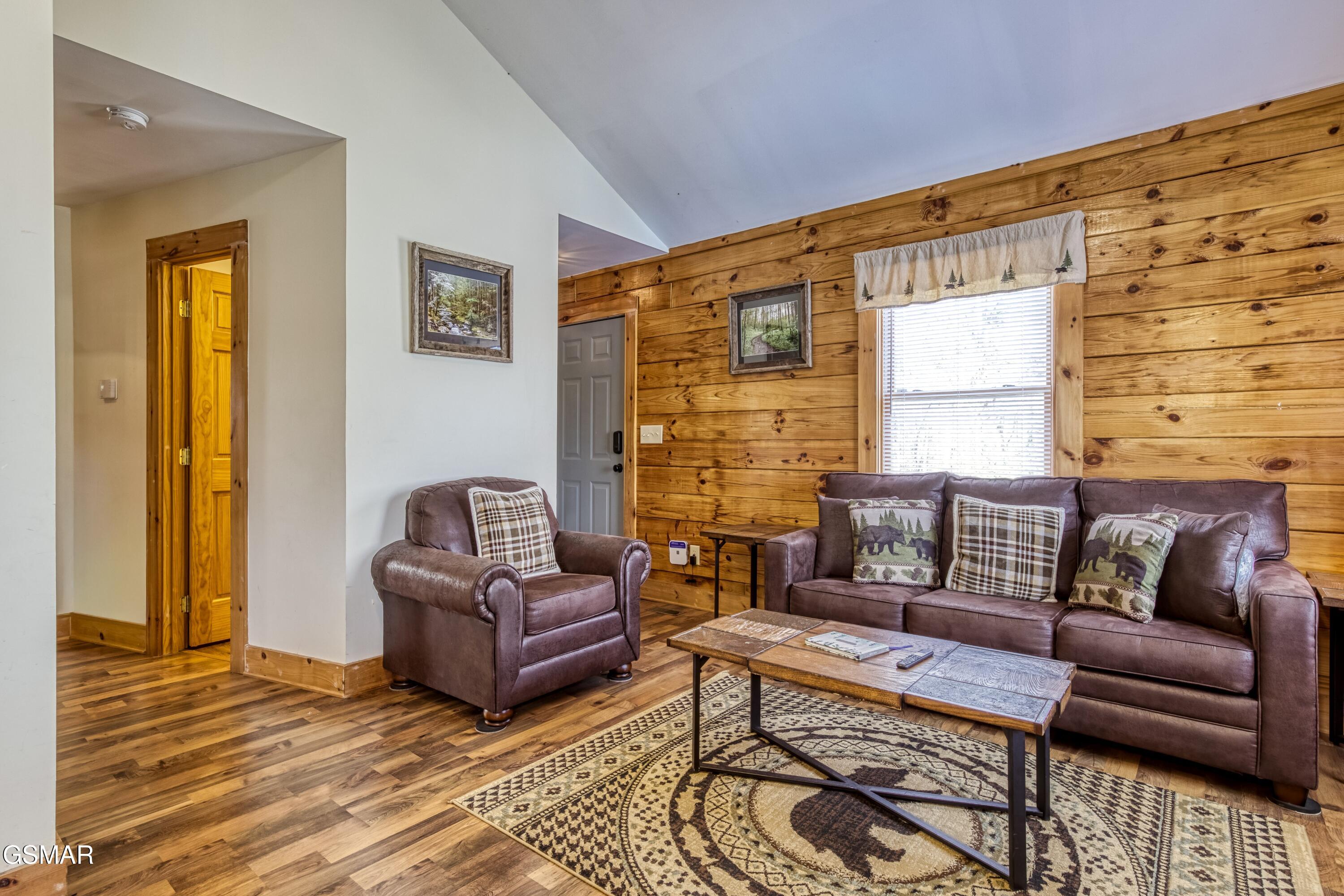 129 Perkins Gatlinburg TN 37738