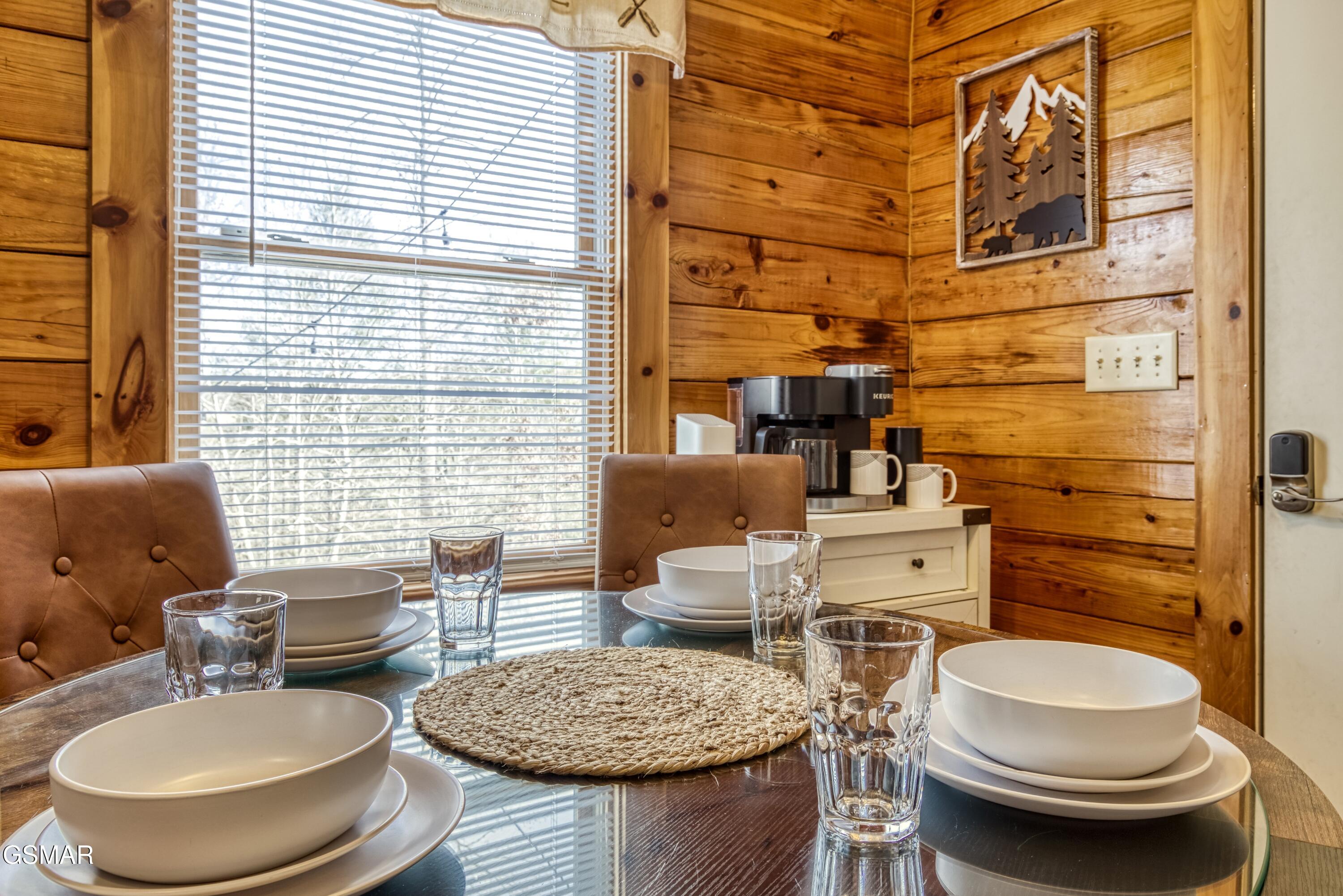 129 Perkins Gatlinburg TN 37738