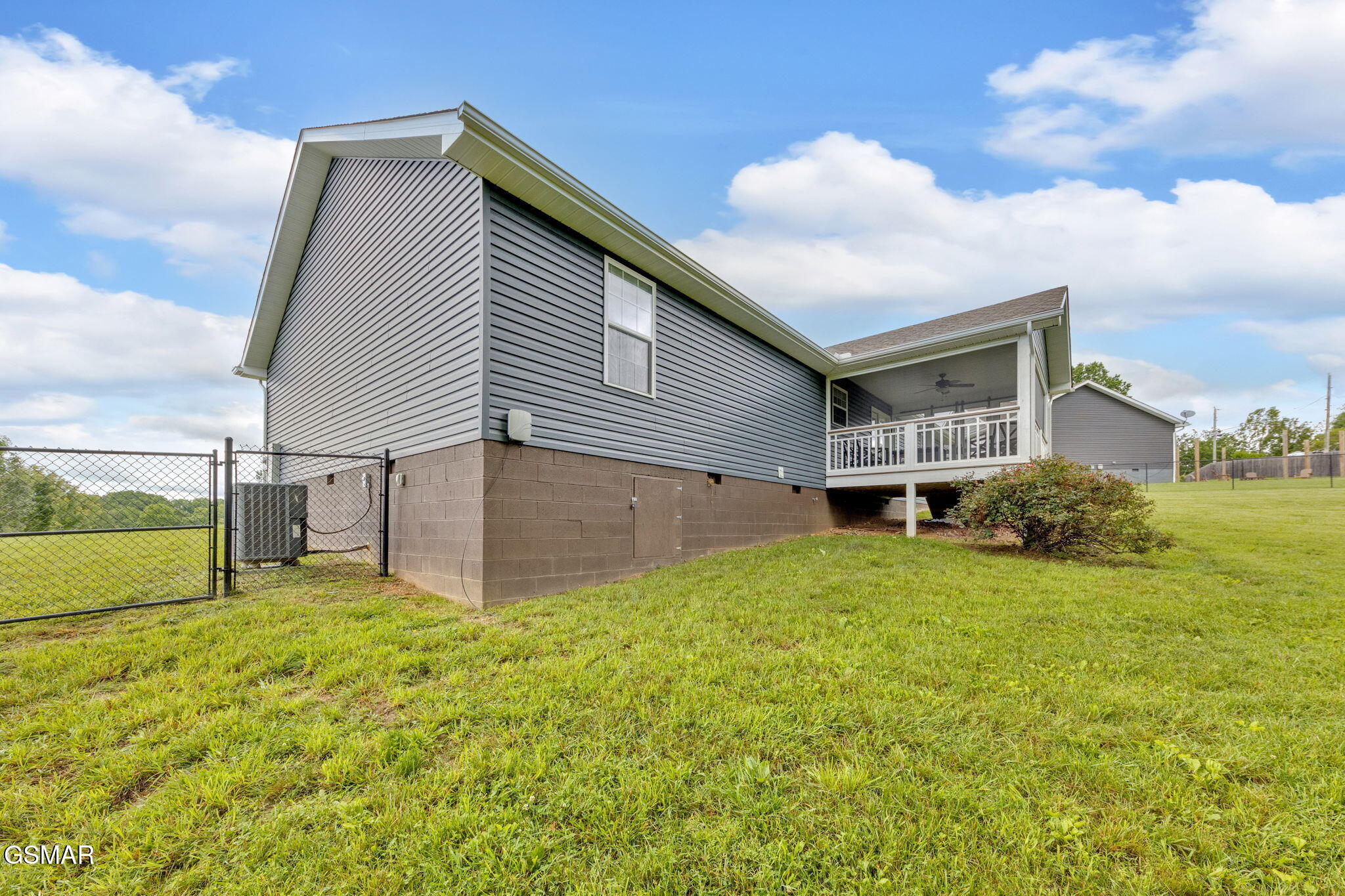 142 Breezy Lane New Tazewell TN 37825
