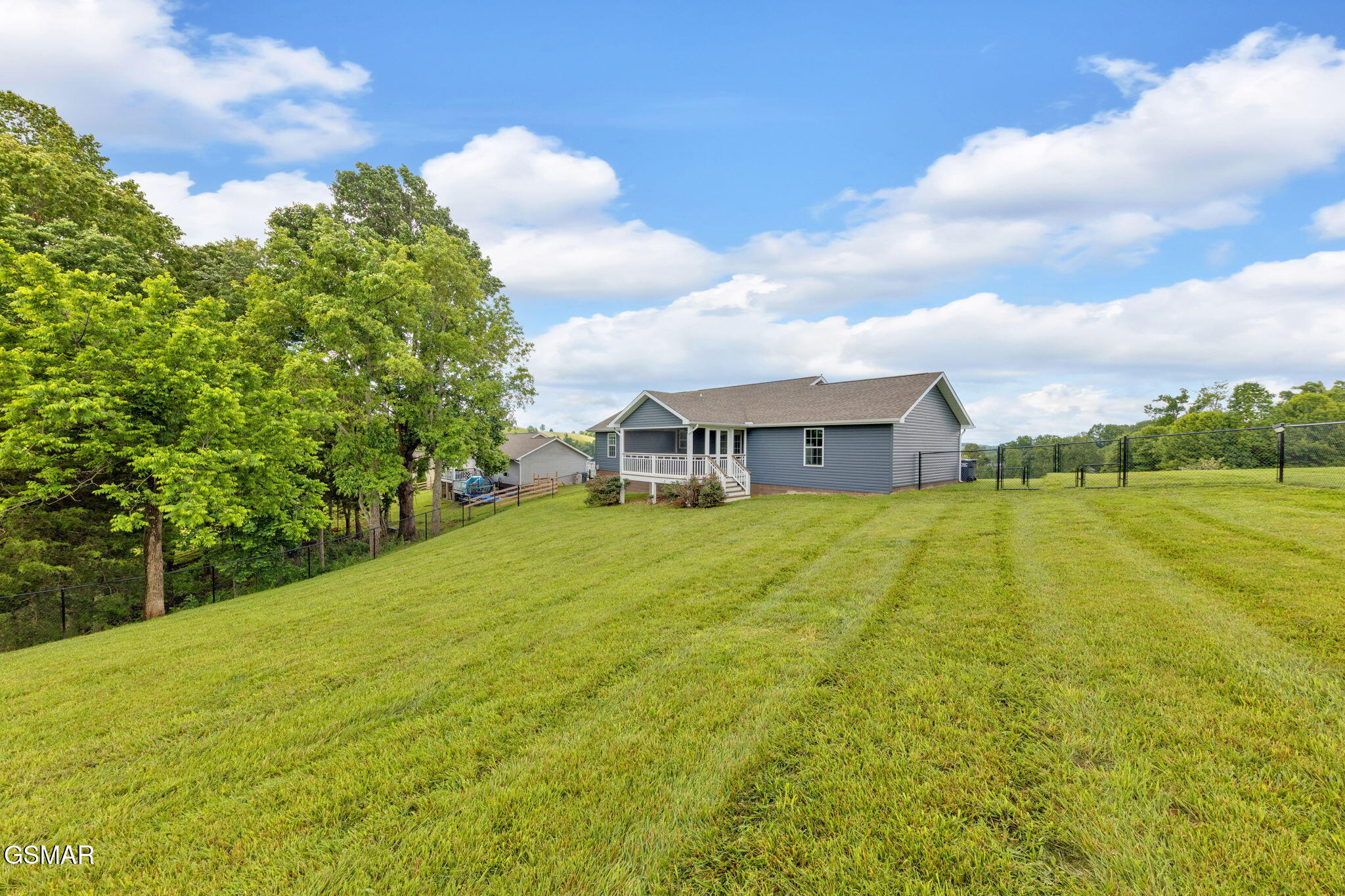 142 Breezy Lane New Tazewell TN 37825