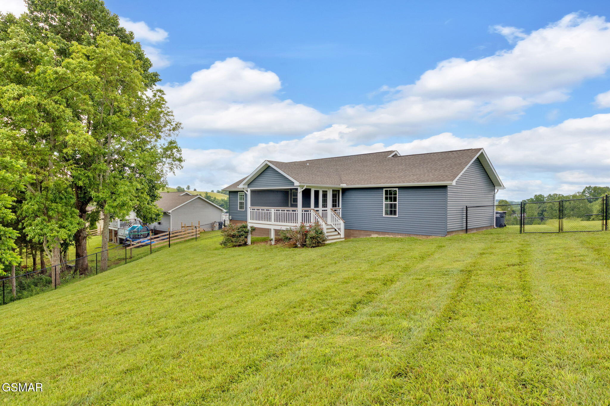 142 Breezy Lane New Tazewell TN 37825