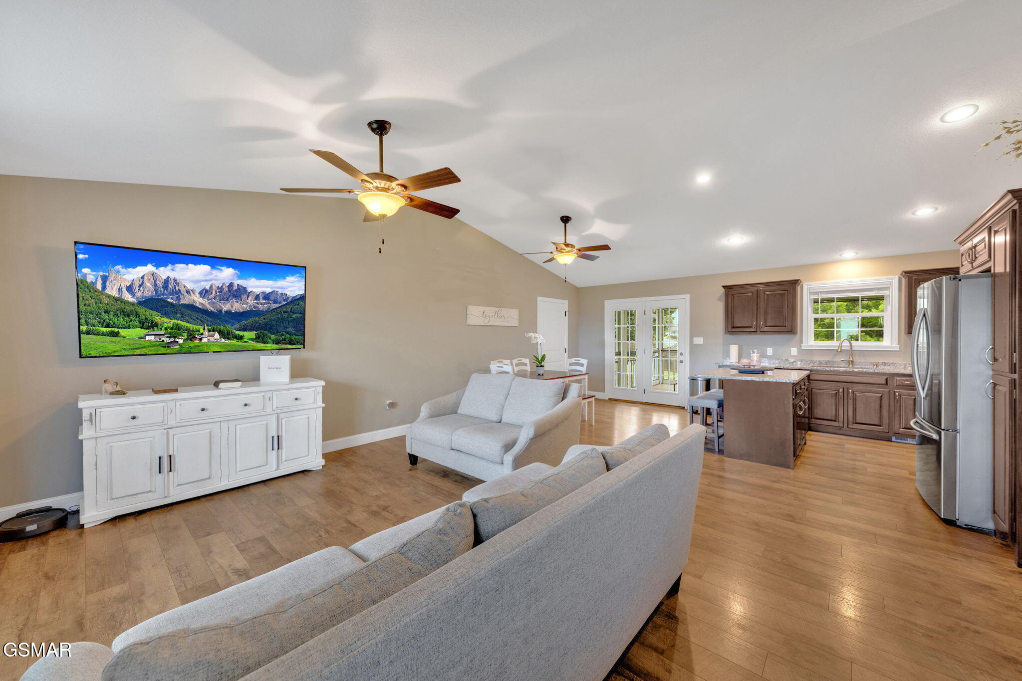 142 Breezy Lane New Tazewell TN 37825