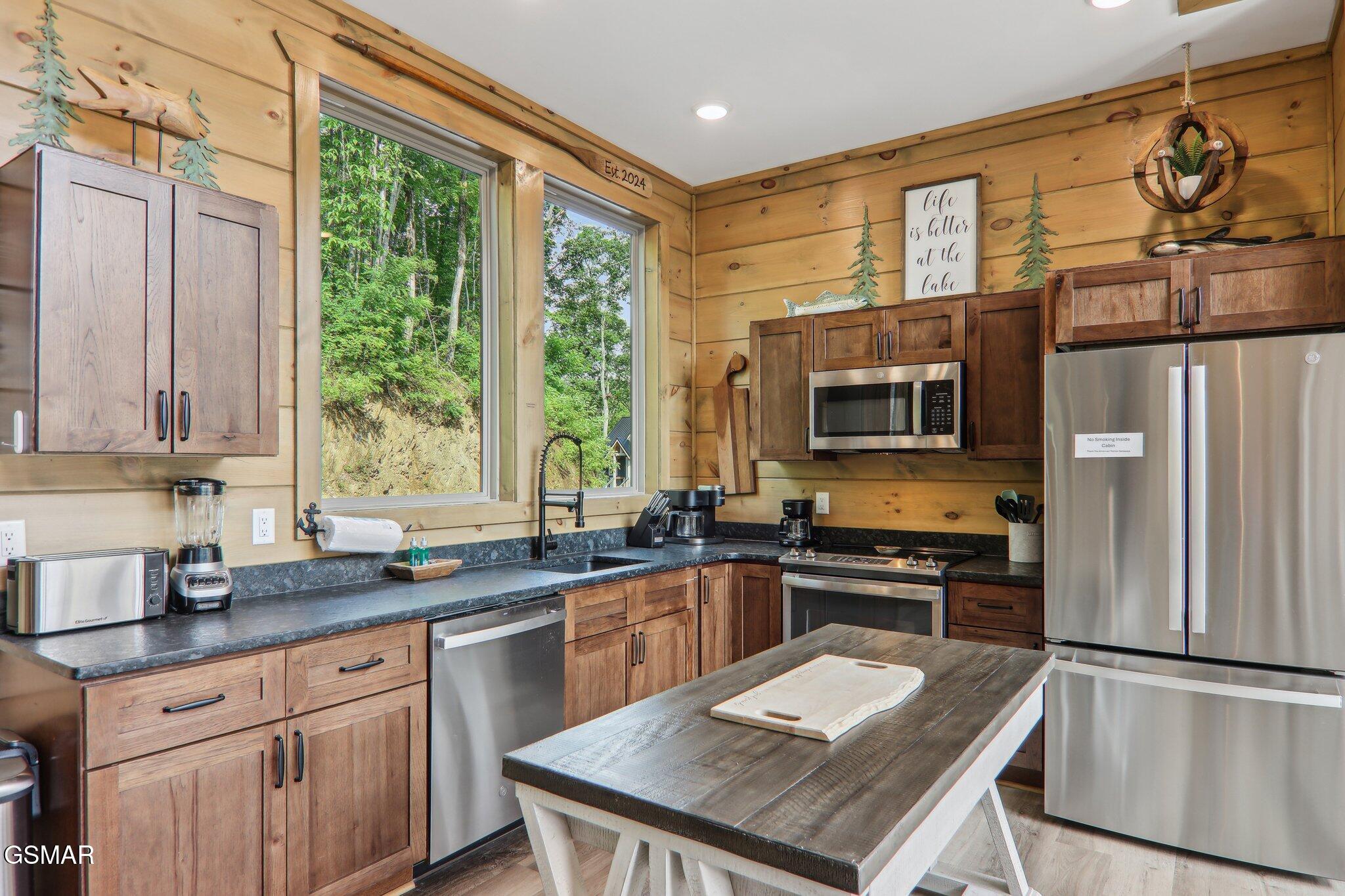 134 Jolene Way Sevierville TN 37876