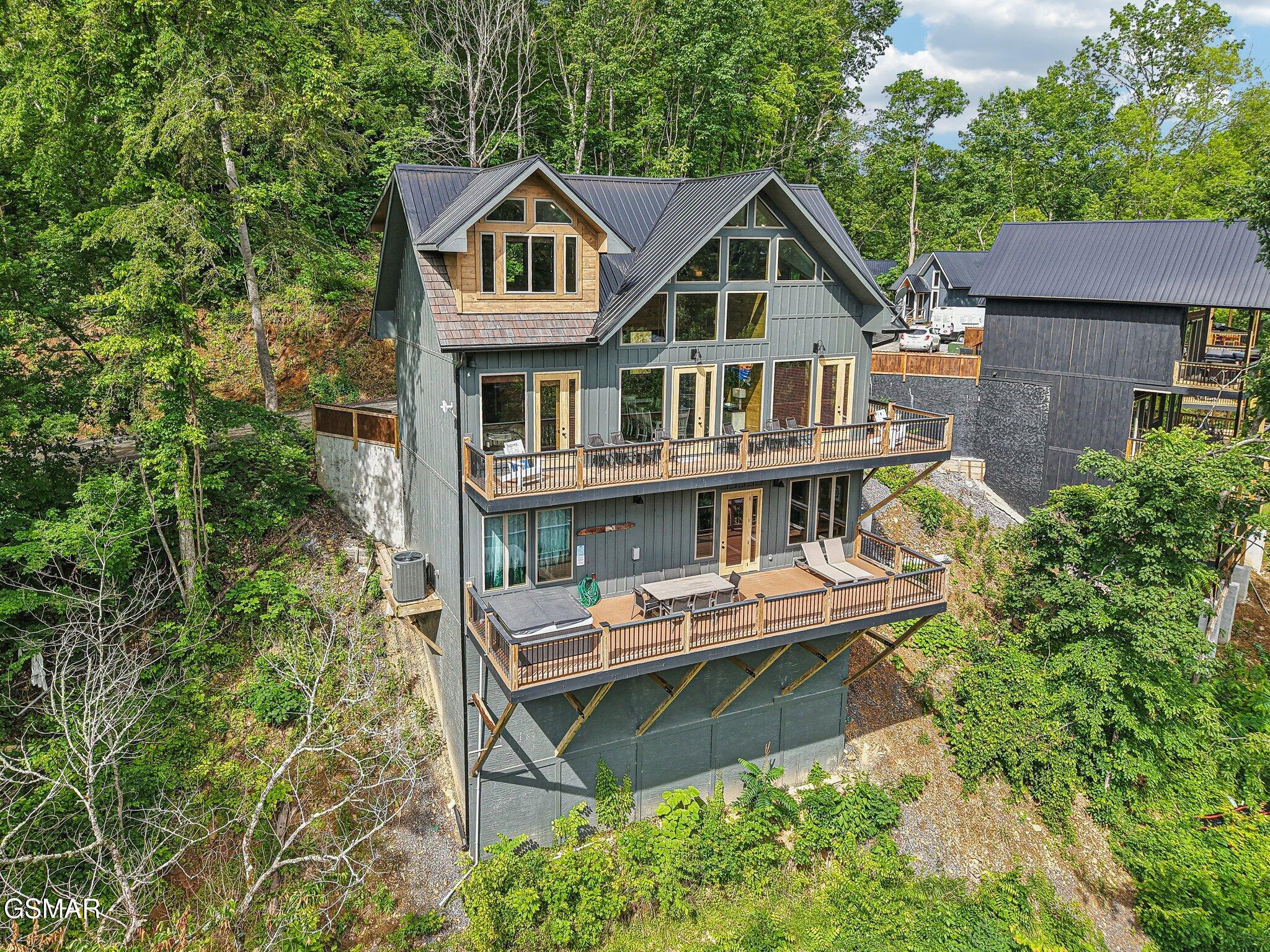 134 Jolene Way Sevierville TN 37876
