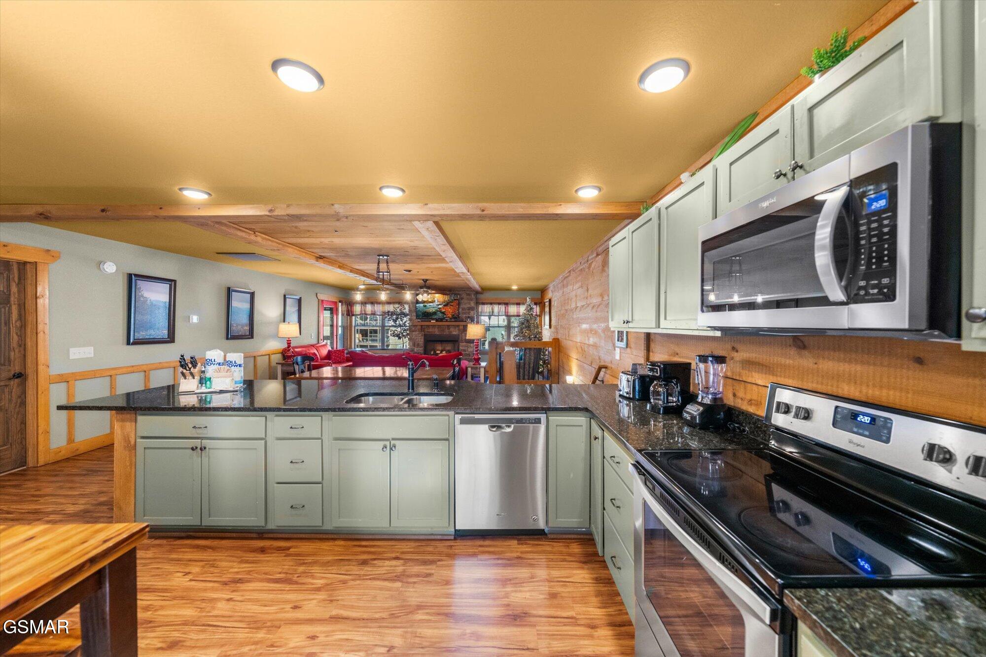 712 Still Hill Way Gatlinburg TN 37738