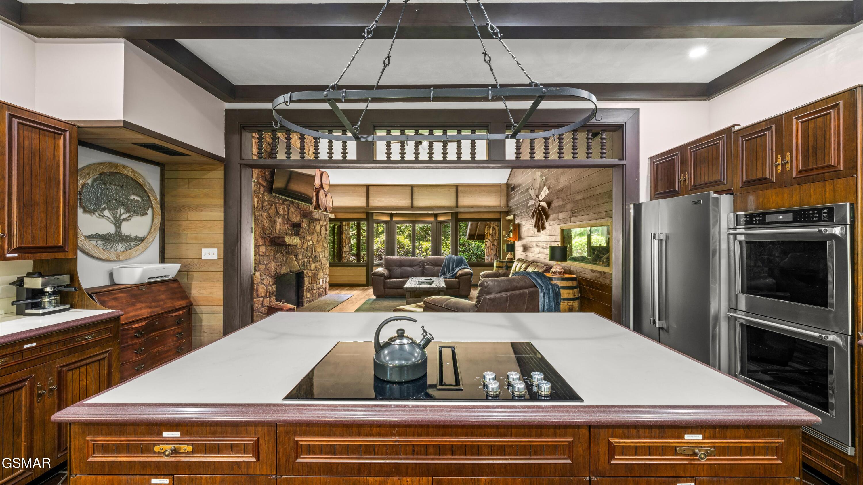 1115/1131 Old Cartertown Road Gatlinburg TN 37738