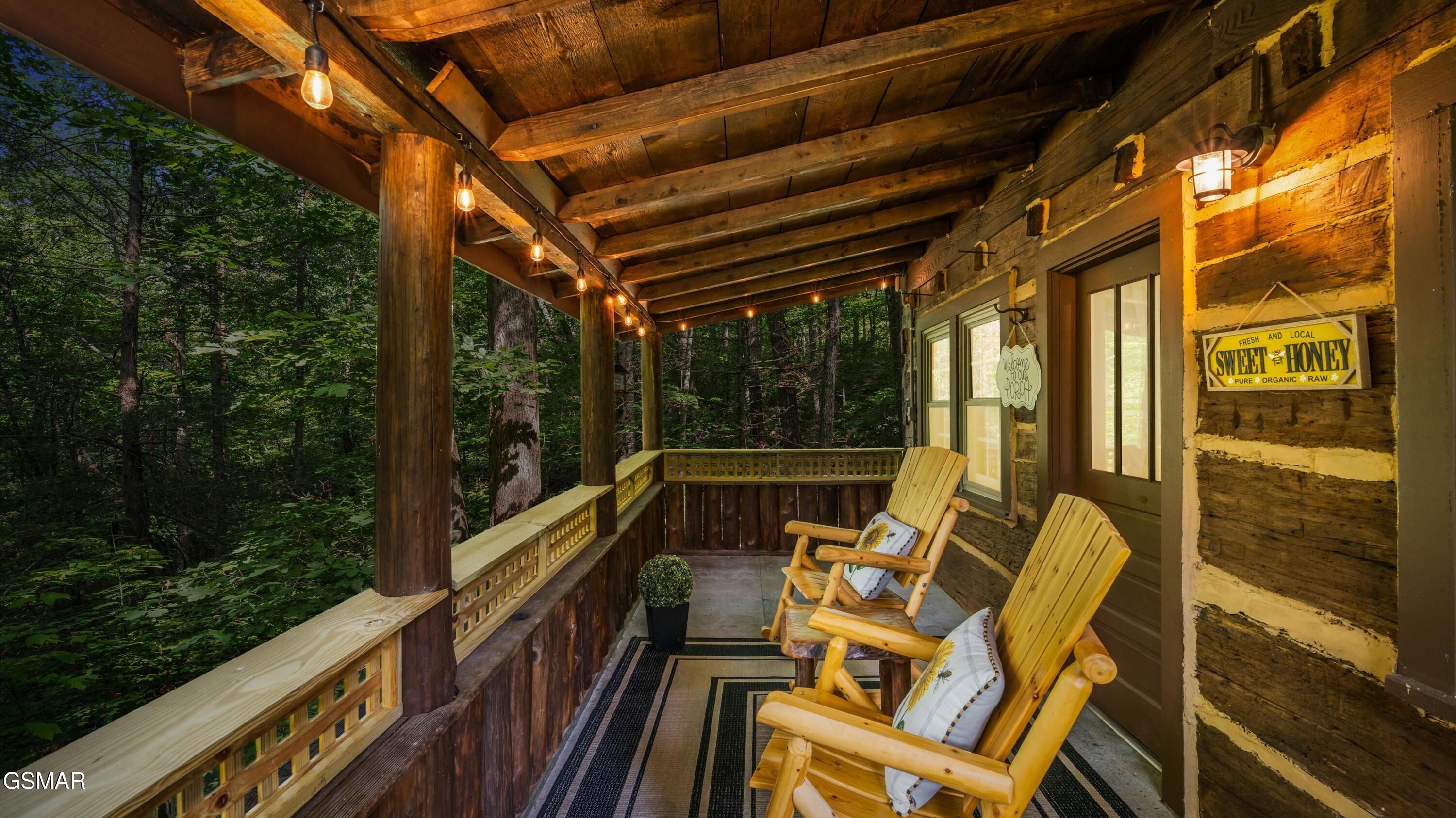 1115/1131 Old Cartertown Road Gatlinburg TN 37738