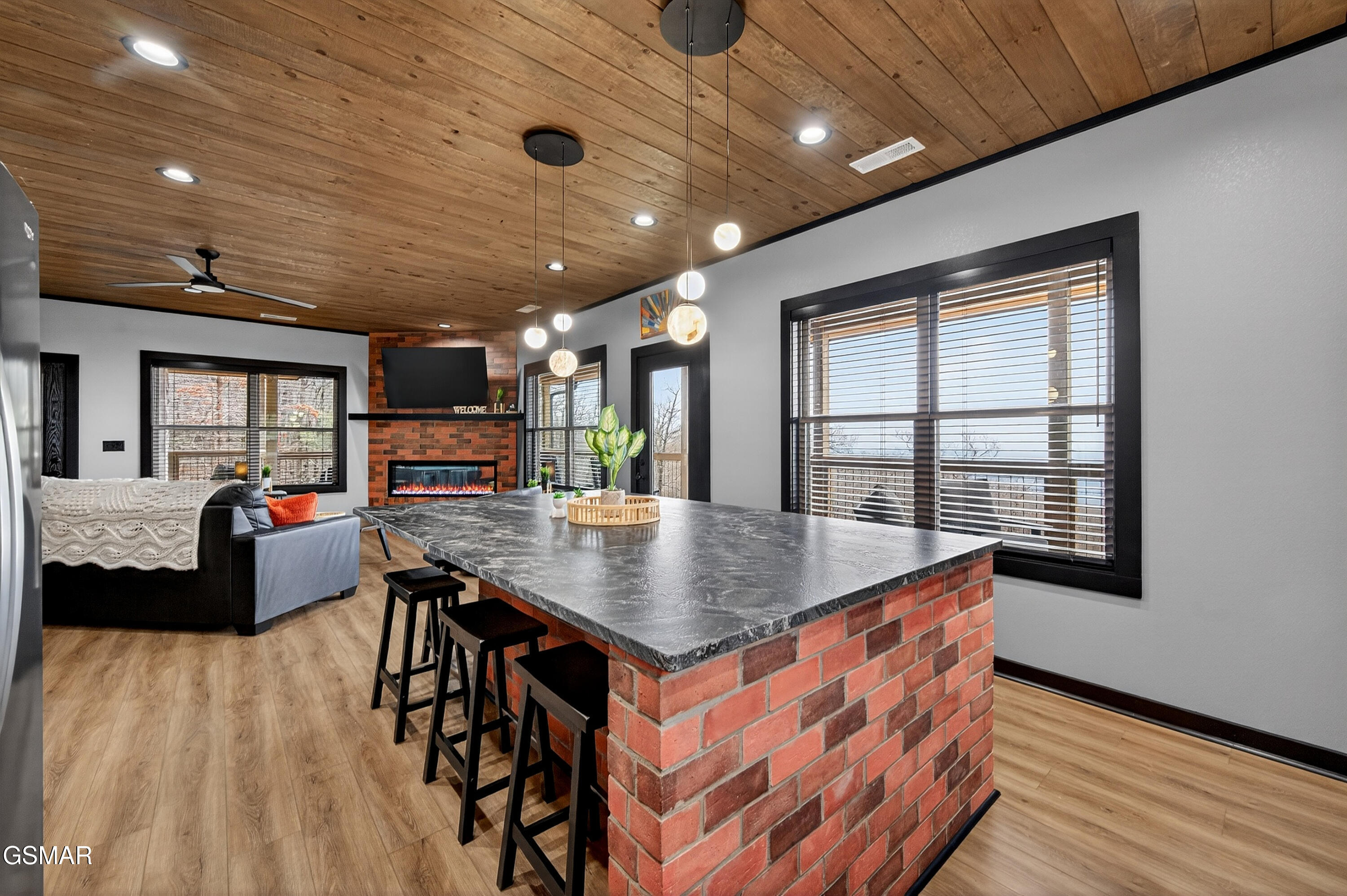 3142 Horse Gap Road Sevierville TN 37876