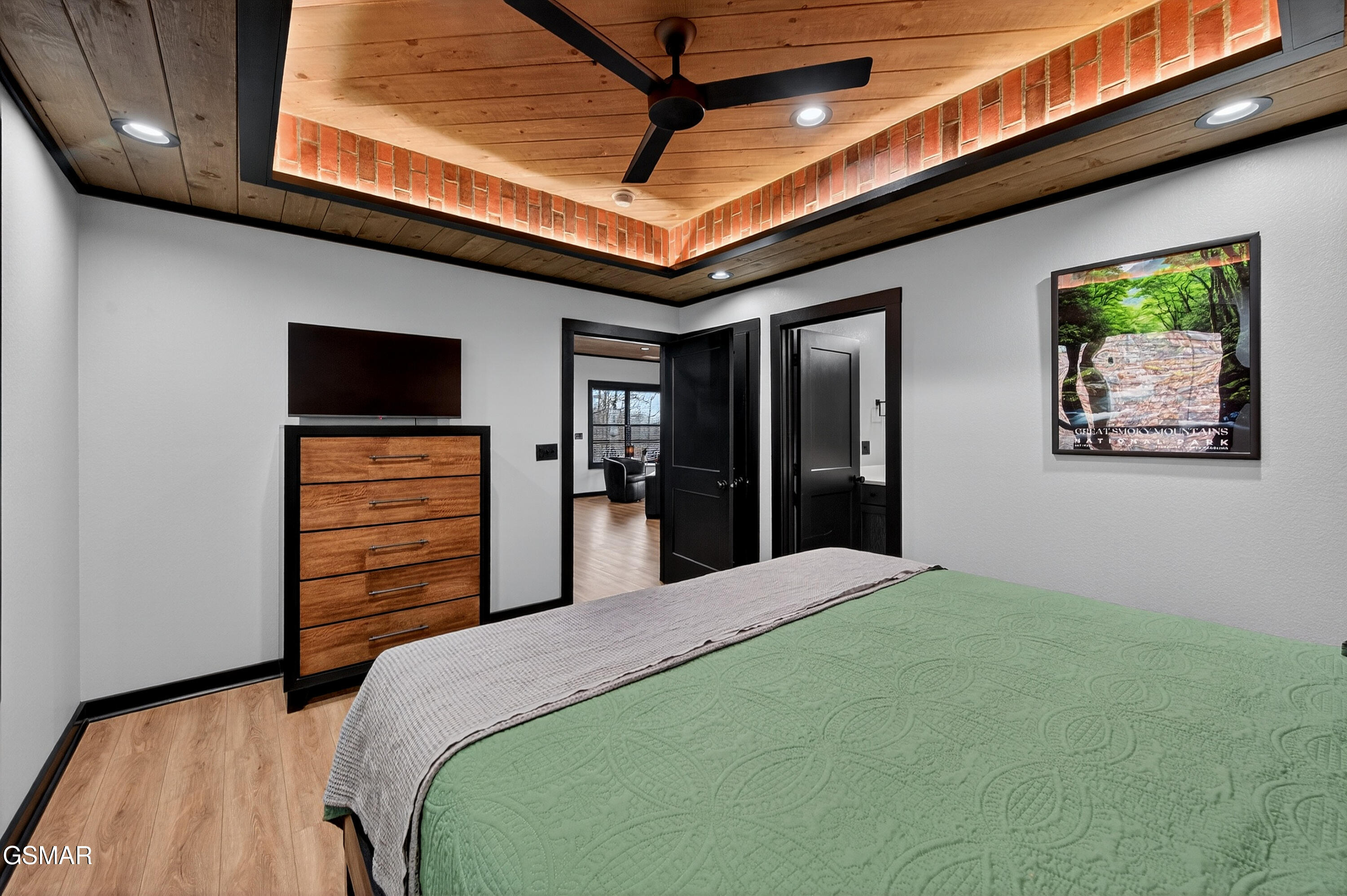 3142 Horse Gap Road Sevierville TN 37876