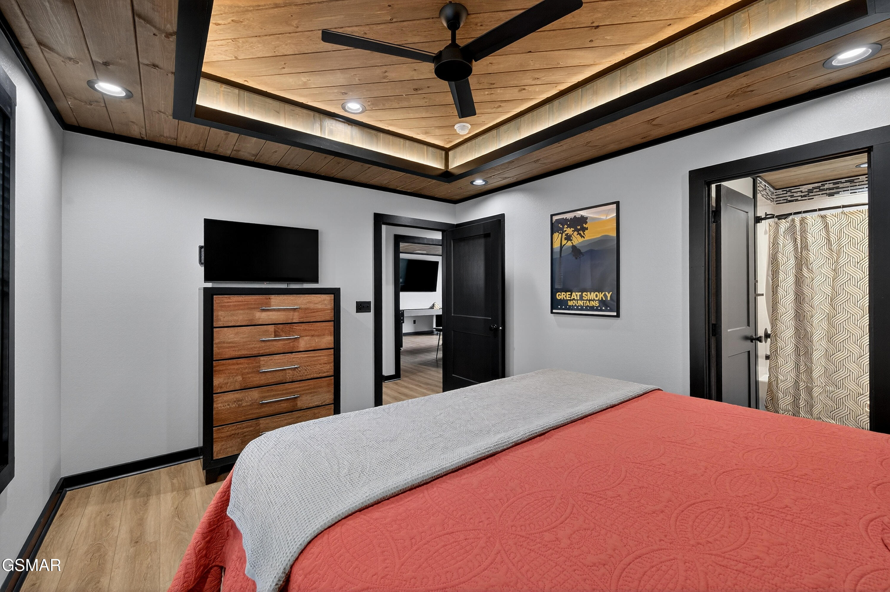 3142 Horse Gap Road Sevierville TN 37876