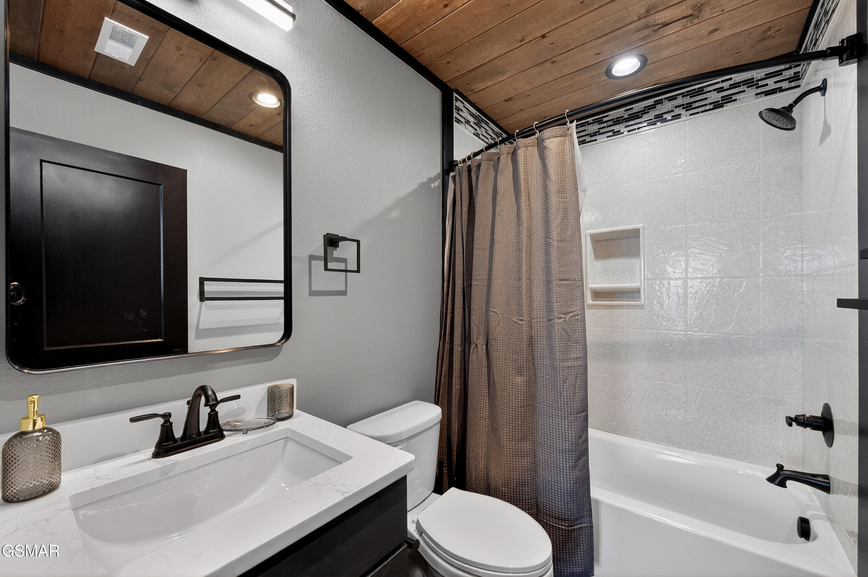 3142 Horse Gap Road Sevierville TN 37876