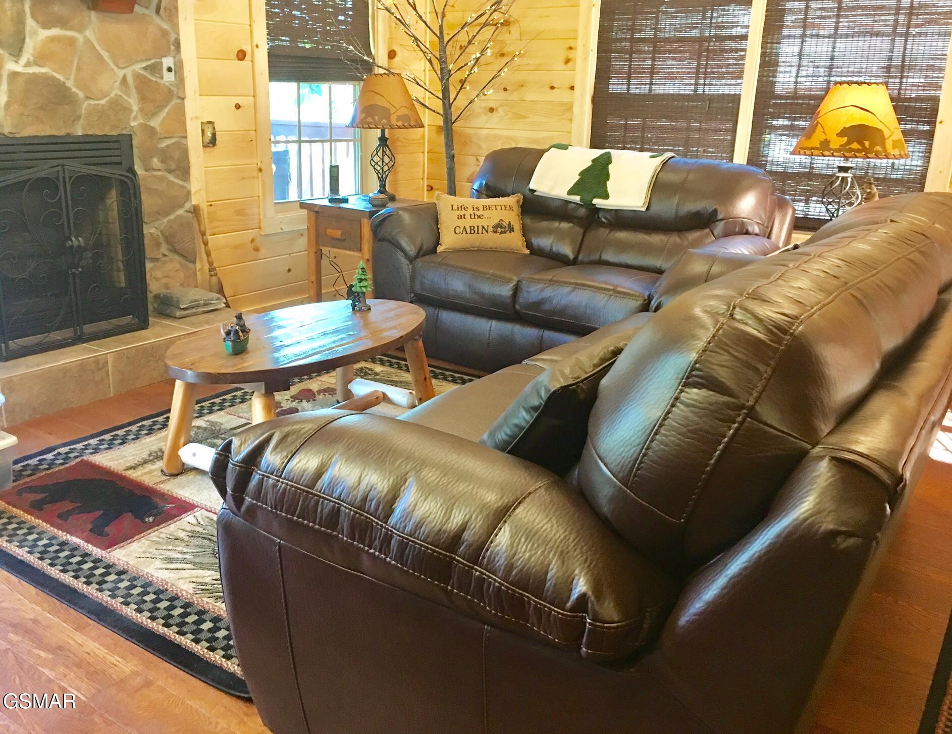 306 N Circle Drive Gatlinburg TN 37738