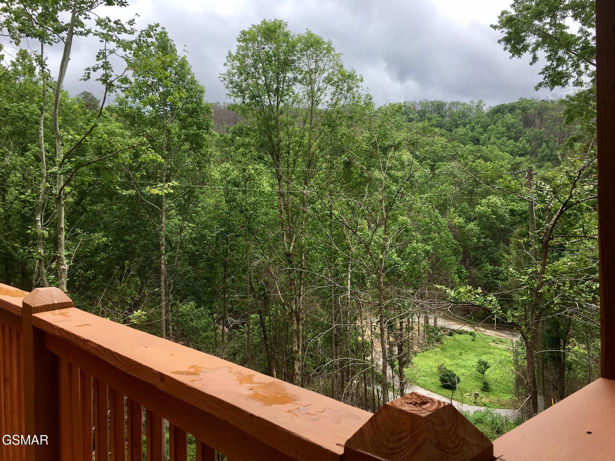 306 N Circle Drive Gatlinburg TN 37738