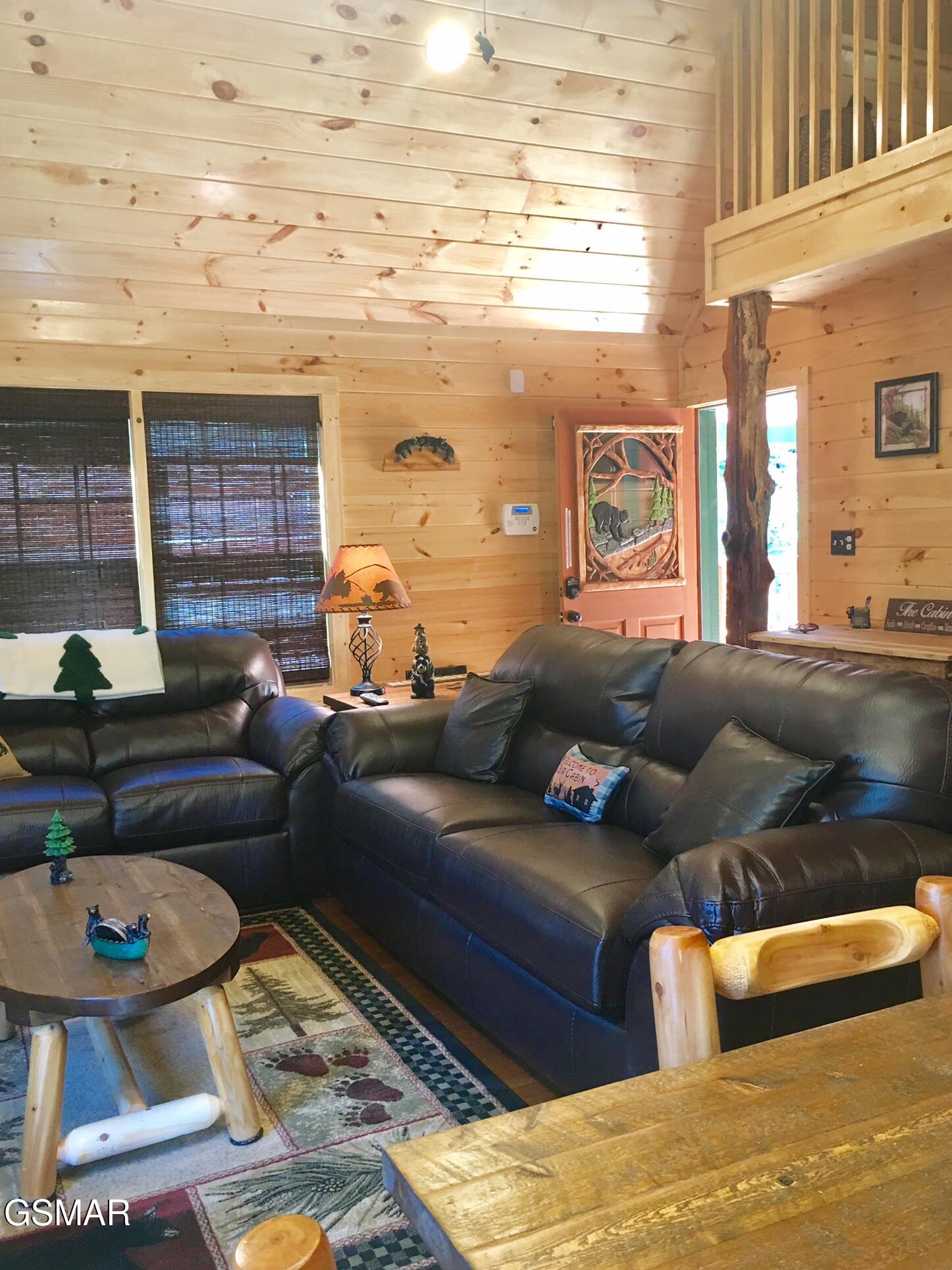 306 N Circle Drive Gatlinburg TN 37738