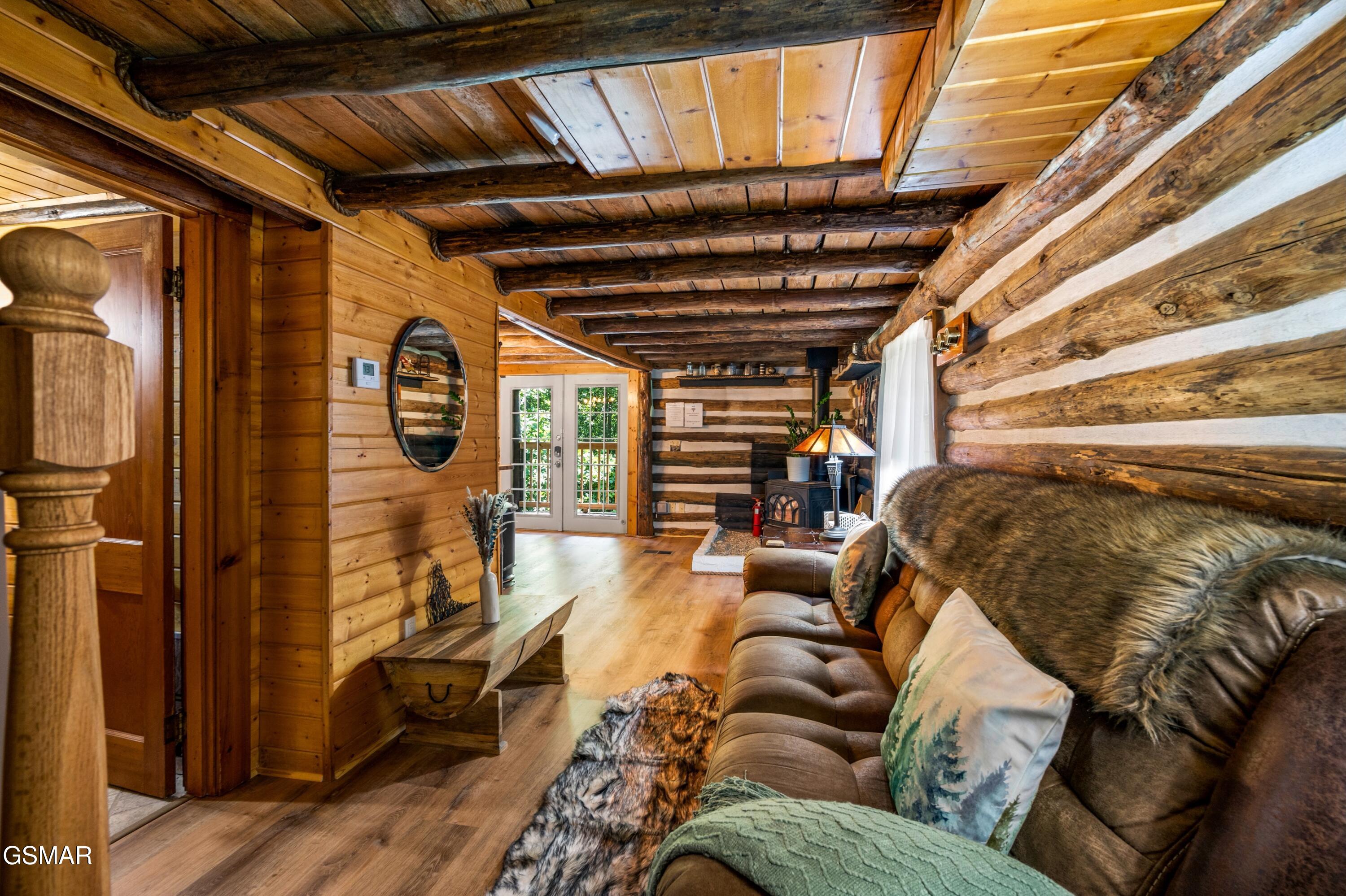 2338 Jims Way Sevierville TN 37876