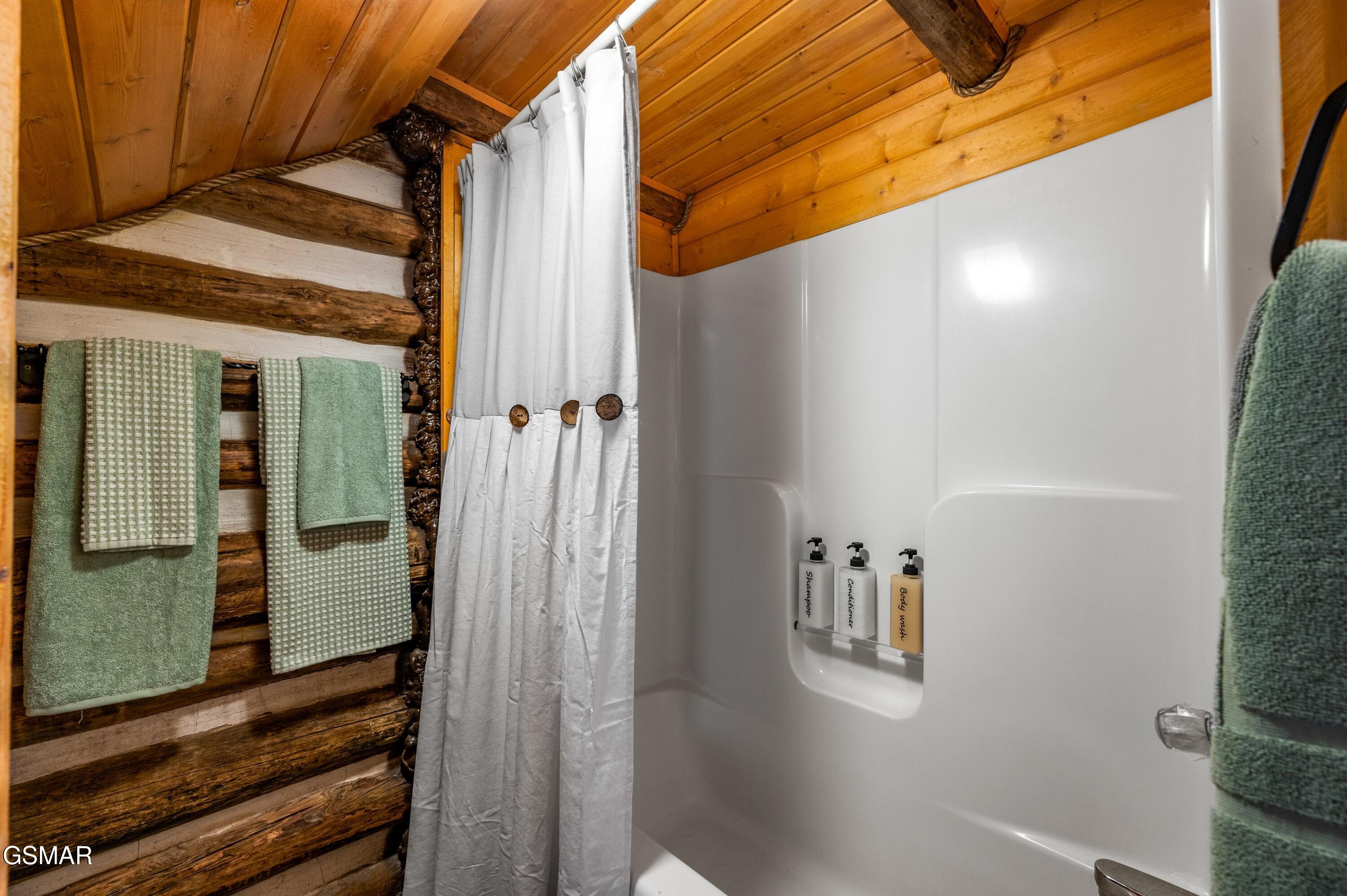 2338 Jims Way Sevierville TN 37876