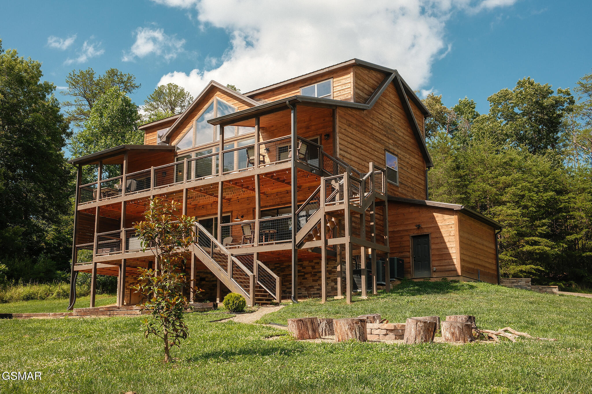 3036 Cloudburst Drive Sevierville TN 37862
