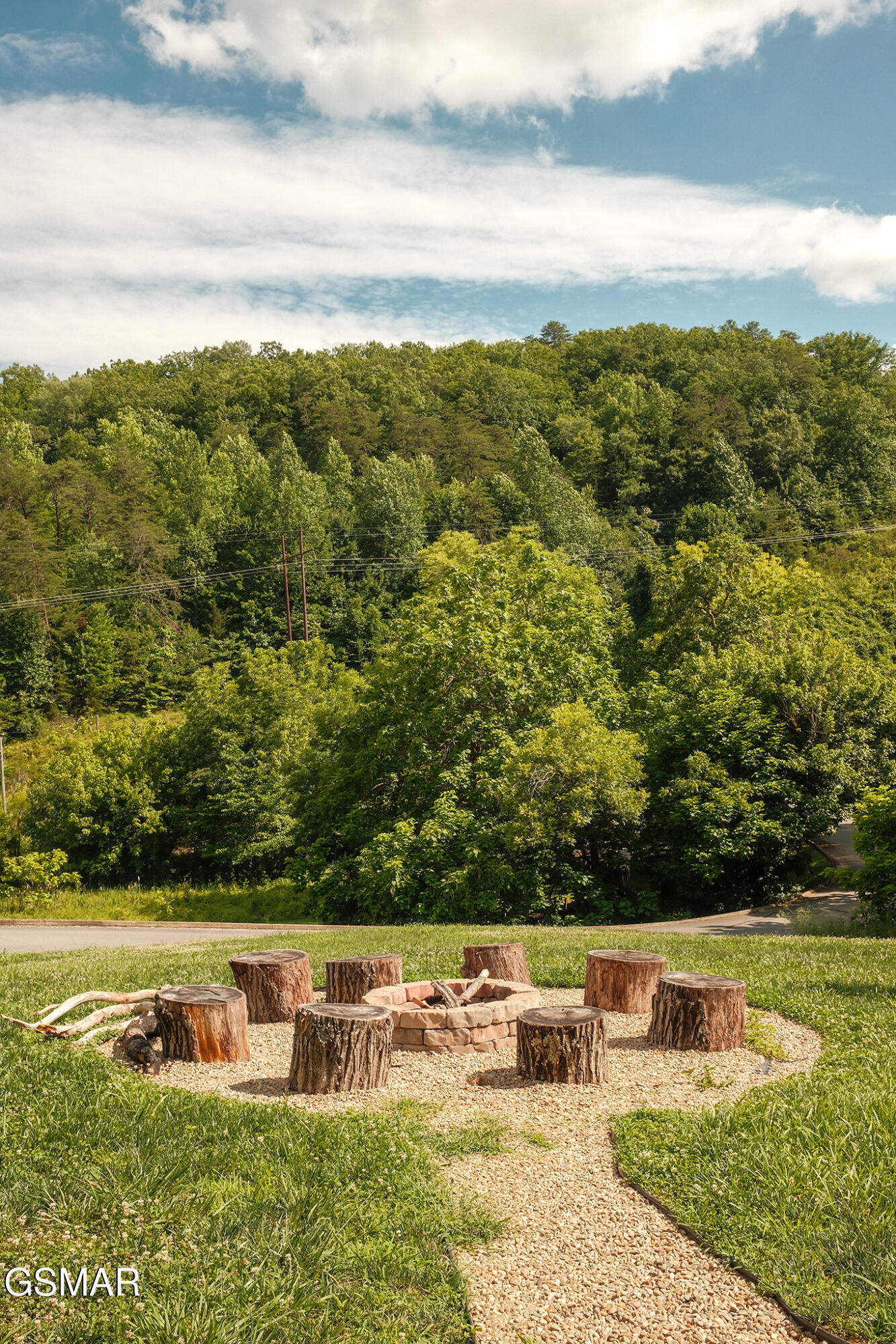 3036 Cloudburst Drive Sevierville TN 37862
