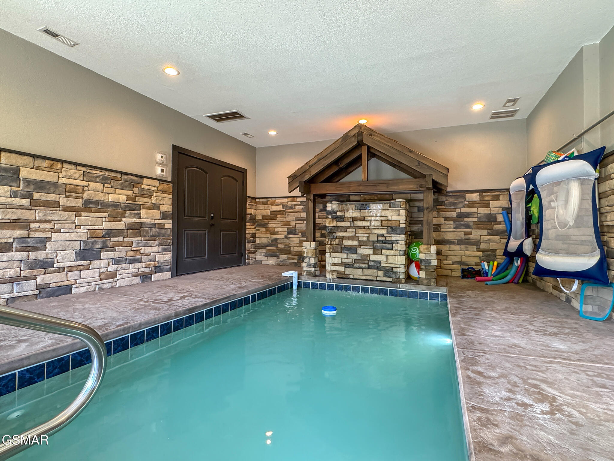 3036 Cloudburst Drive Sevierville TN 37862
