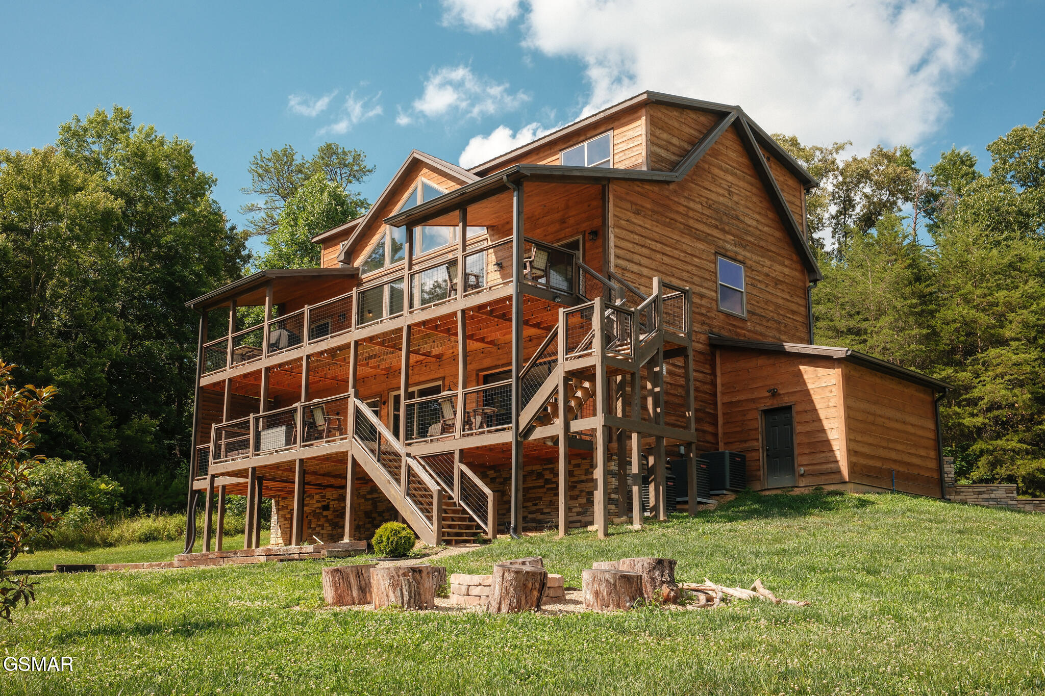 3036 Cloudburst Drive Sevierville TN 37862