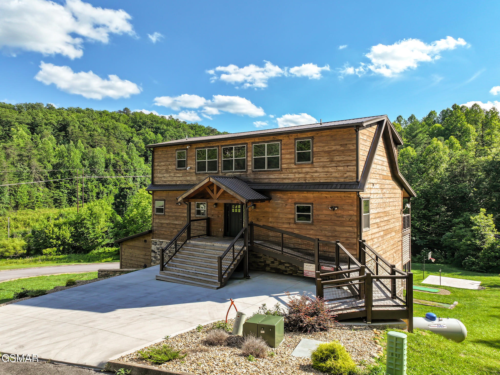 3036 Cloudburst Drive Sevierville TN 37862