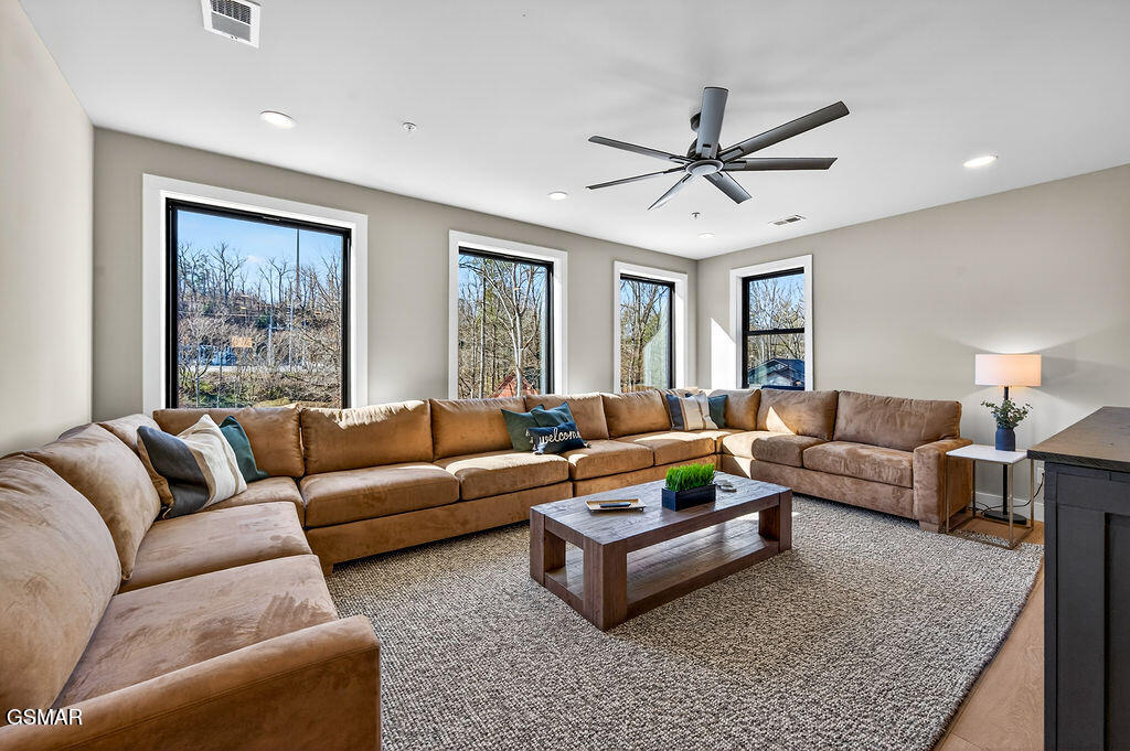 130 Mills Park Road Gatlinburg TN 37738