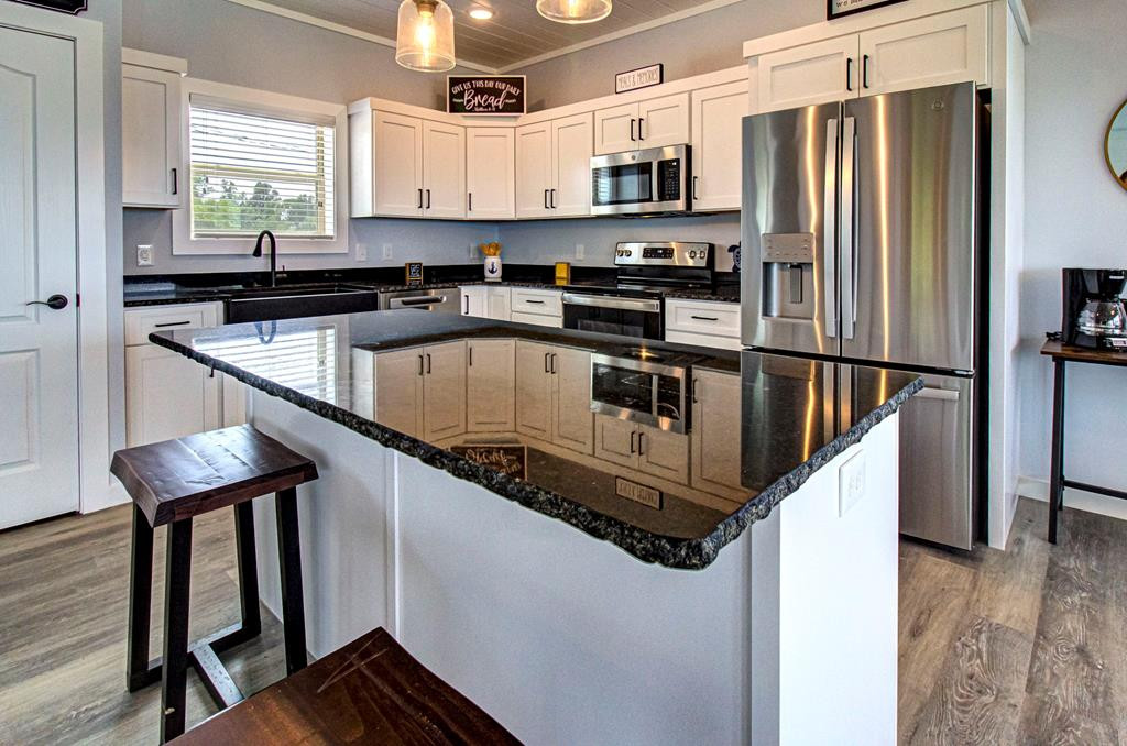 2324 Mary Alice Way Sevierville TN 37876