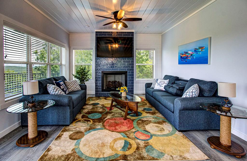 2324 Mary Alice Way Sevierville TN 37876