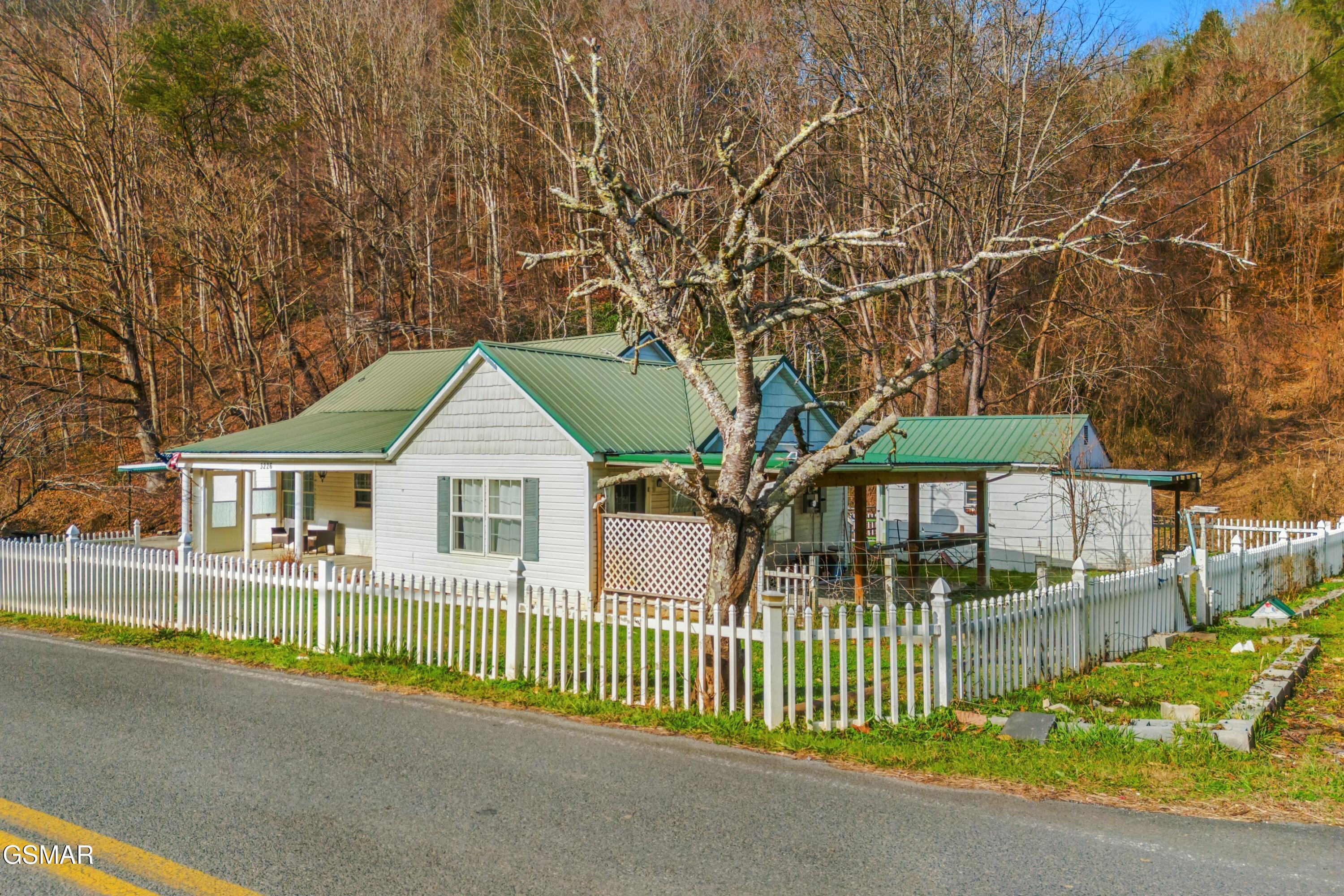 3226 Big Creek Road Hartford TN 37753