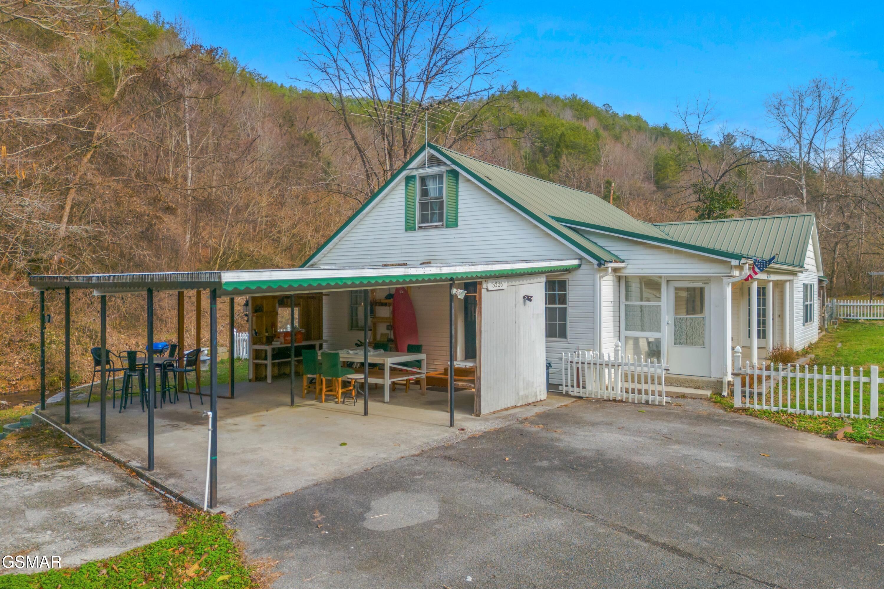 3226 Big Creek Road Hartford TN 37753