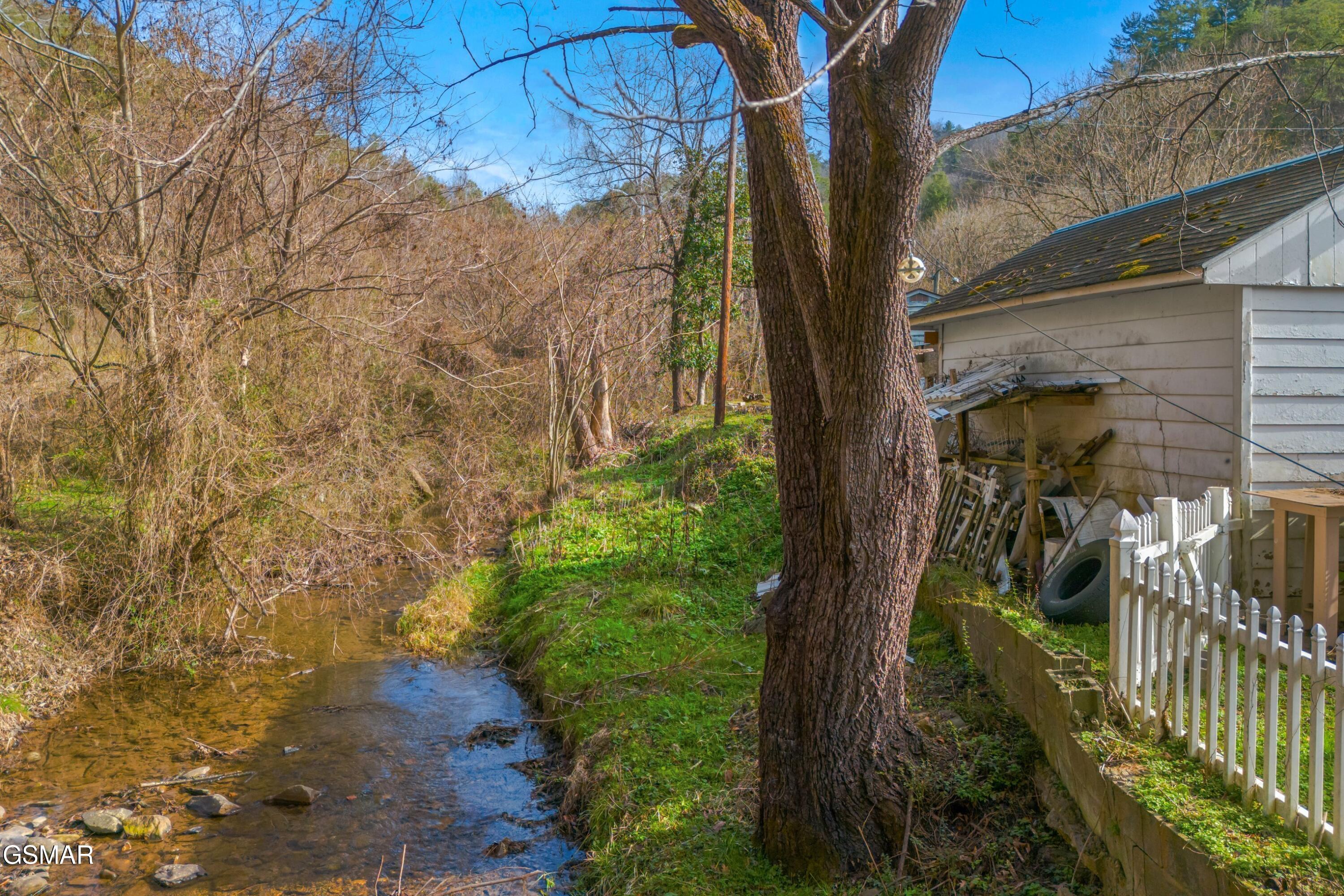 3226 Big Creek Road Hartford TN 37753