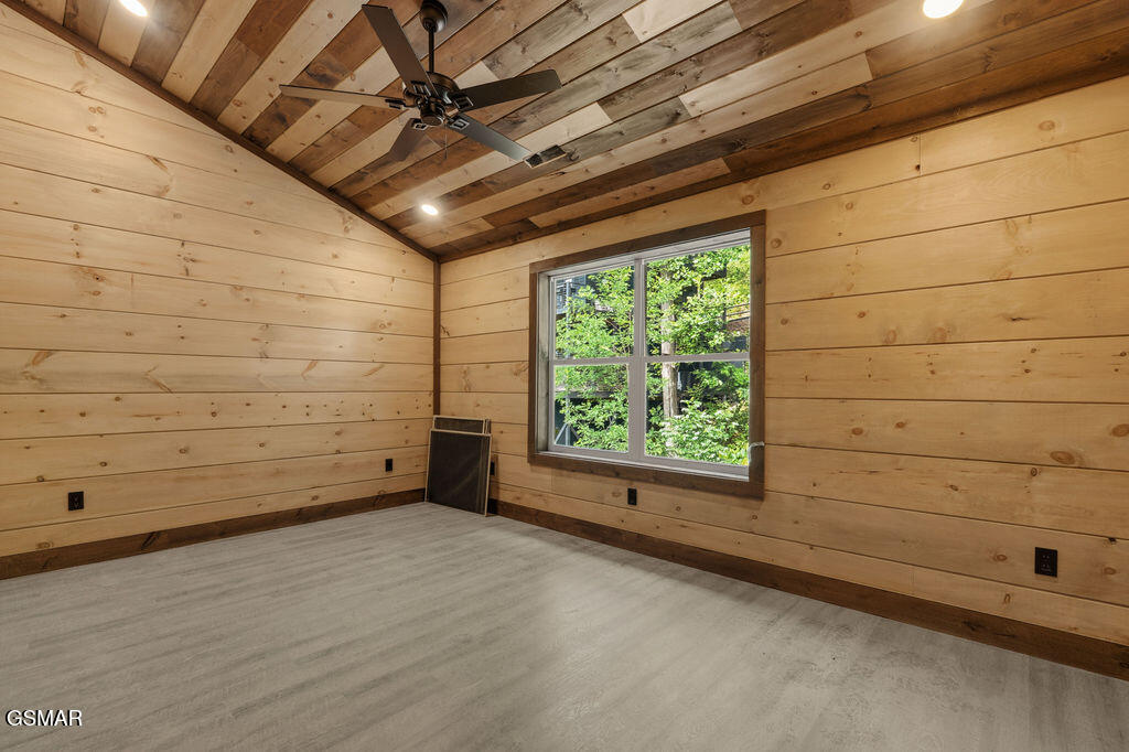 535 Forrest Springs Drive Gatlinburg TN 37738