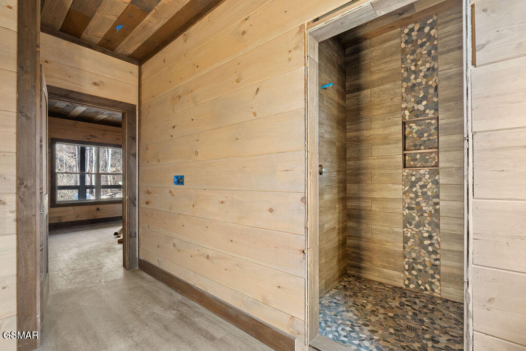 535 Forrest Springs Drive Gatlinburg TN 37738