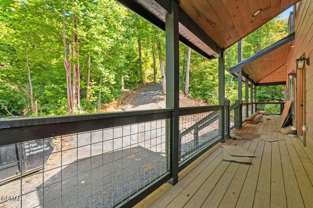 535 Forrest Springs Drive Gatlinburg TN 37738