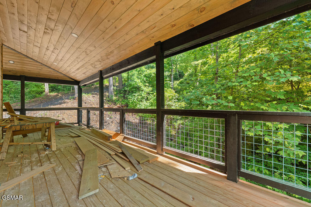 535 Forrest Springs Drive Gatlinburg TN 37738