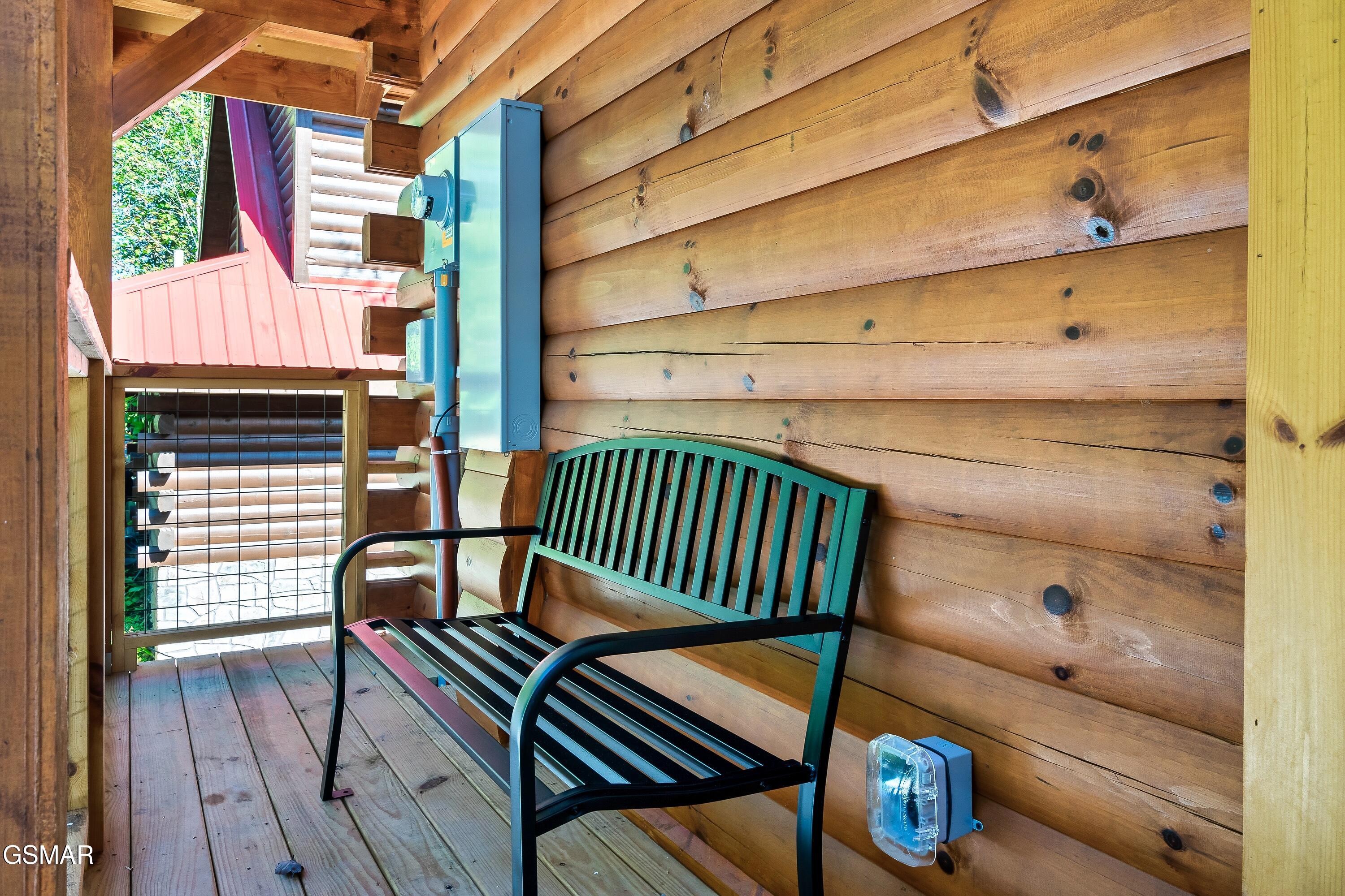 1633 Misty Hollow Way Gatlinburg TN 37738