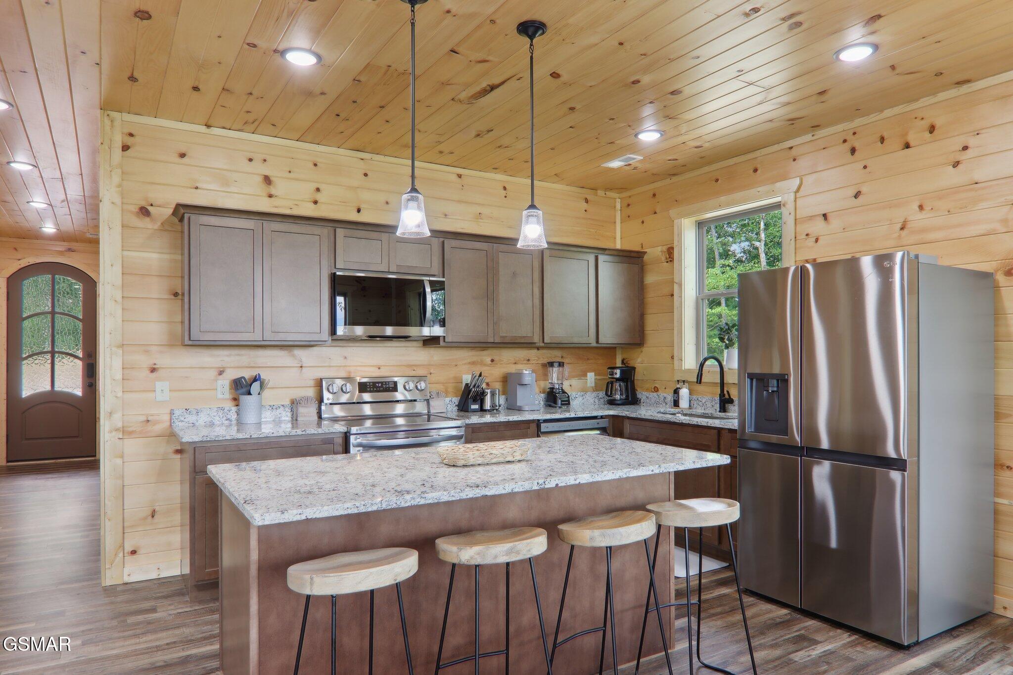 2616 Dogwood Loop Drive Sevierville TN 37876