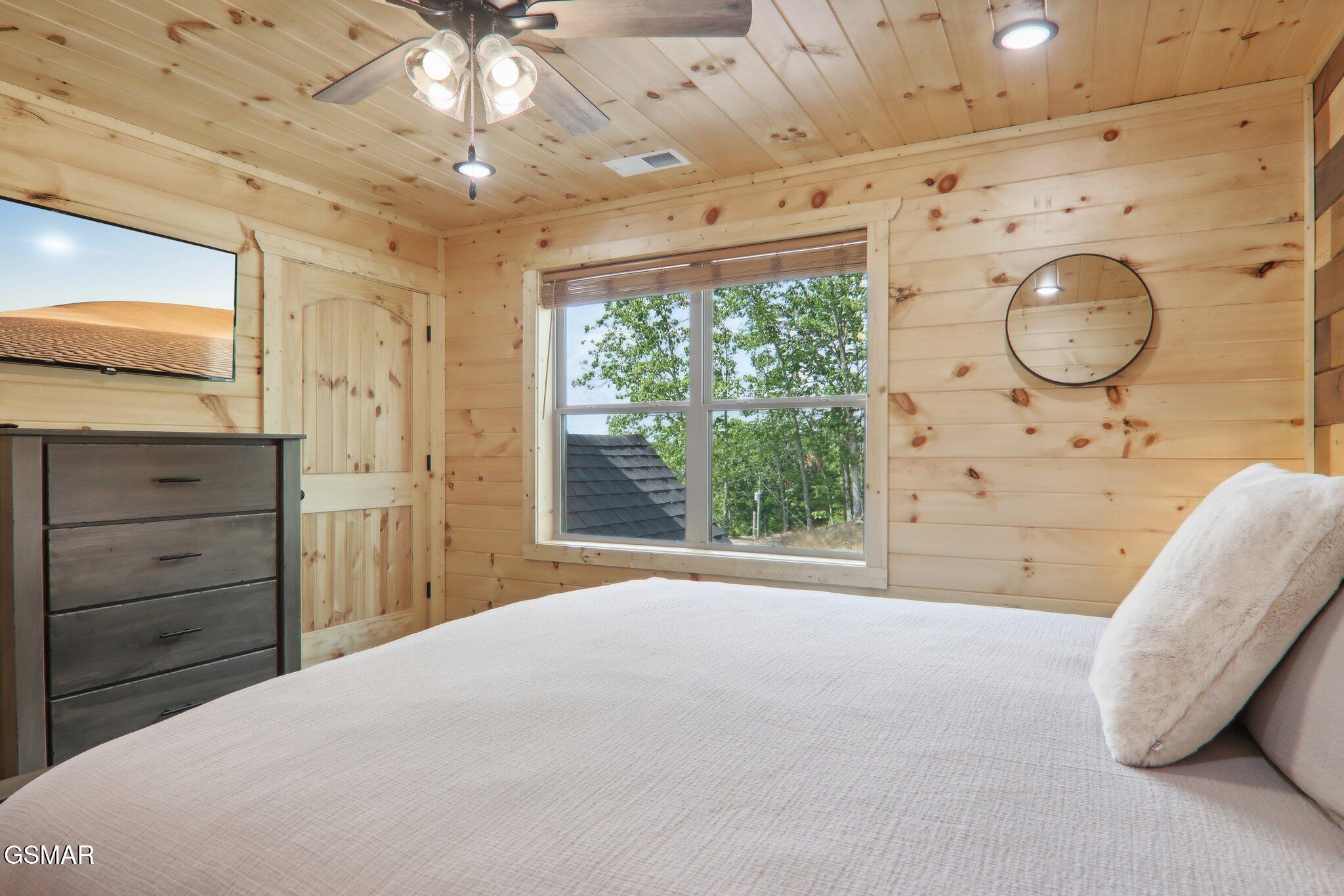 2616 Dogwood Loop Drive Sevierville TN 37876