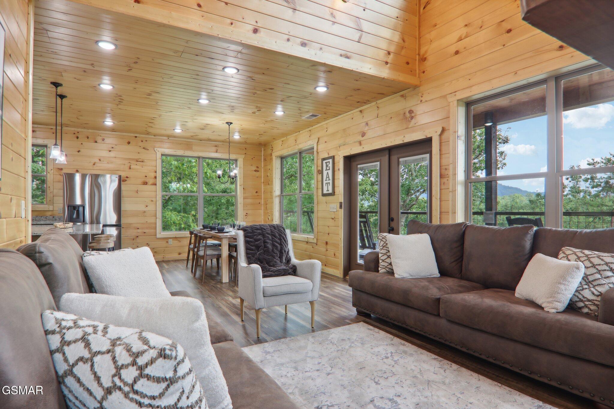 2616 Dogwood Loop Drive Sevierville TN 37876