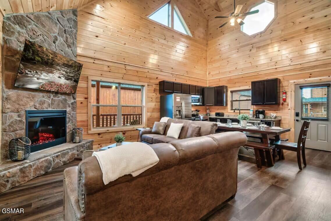 410 Southern Sun Way Pigeon Forge TN 37863